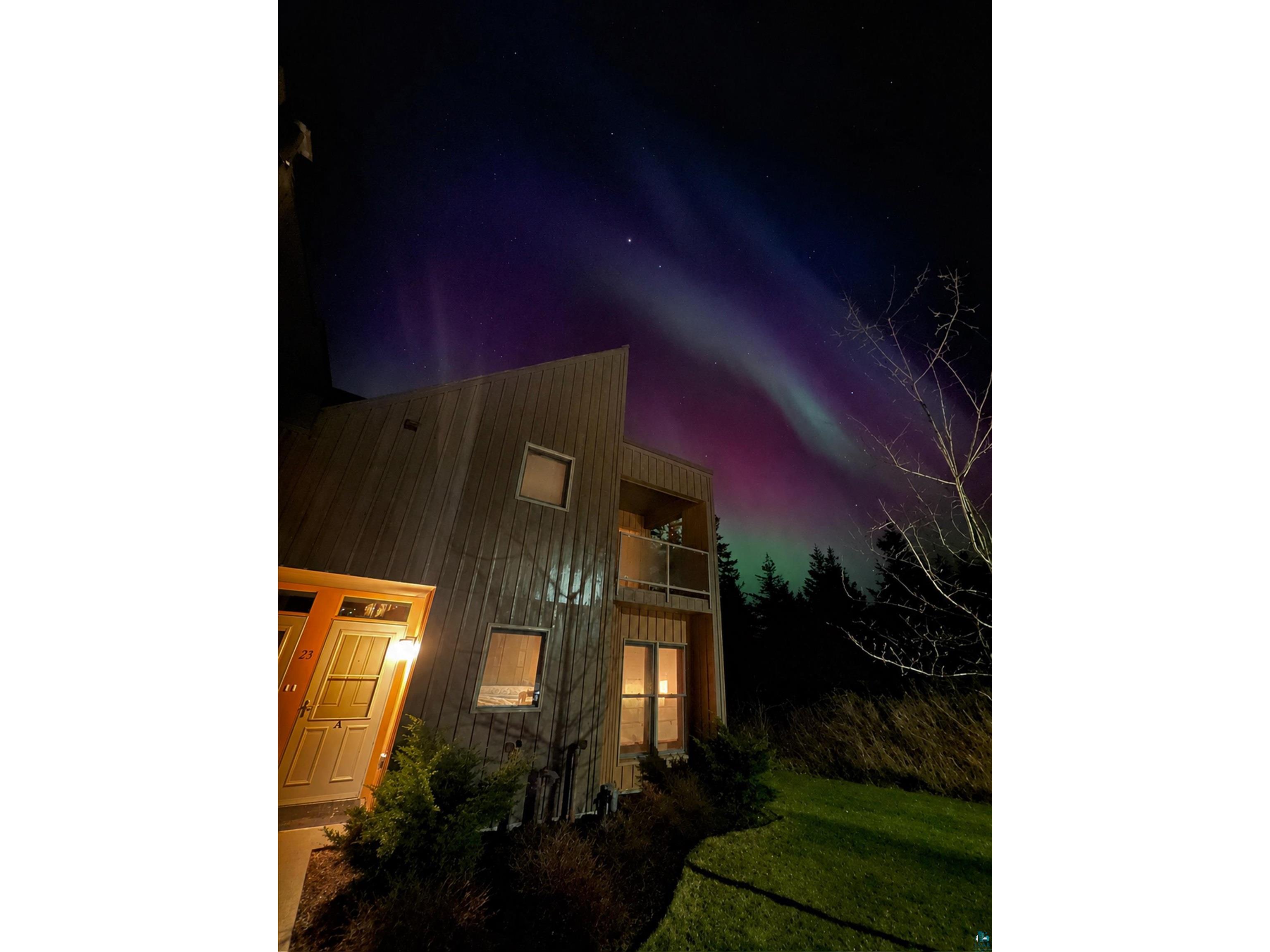 40 Surfside Dr Tofte MN 55615 - Lake Superior 6125790 image3
