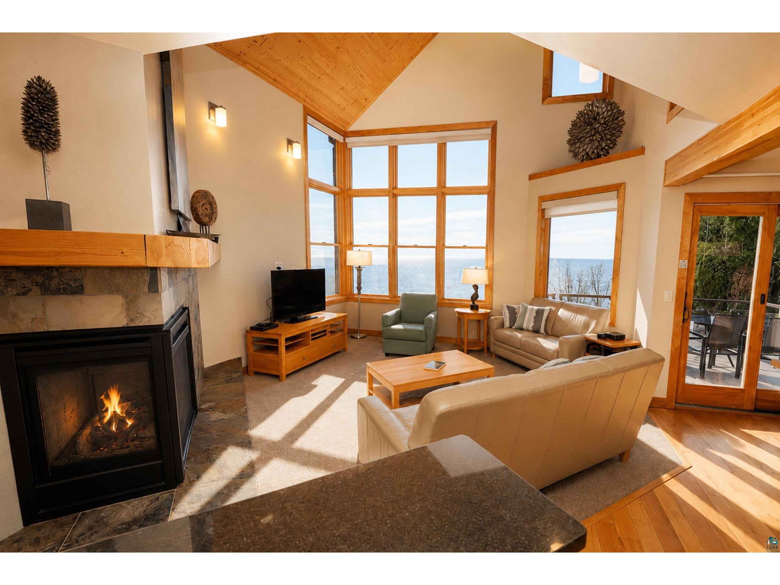 40 Surfside Dr Tofte MN 55615 - Lake Superior 6125790 image7