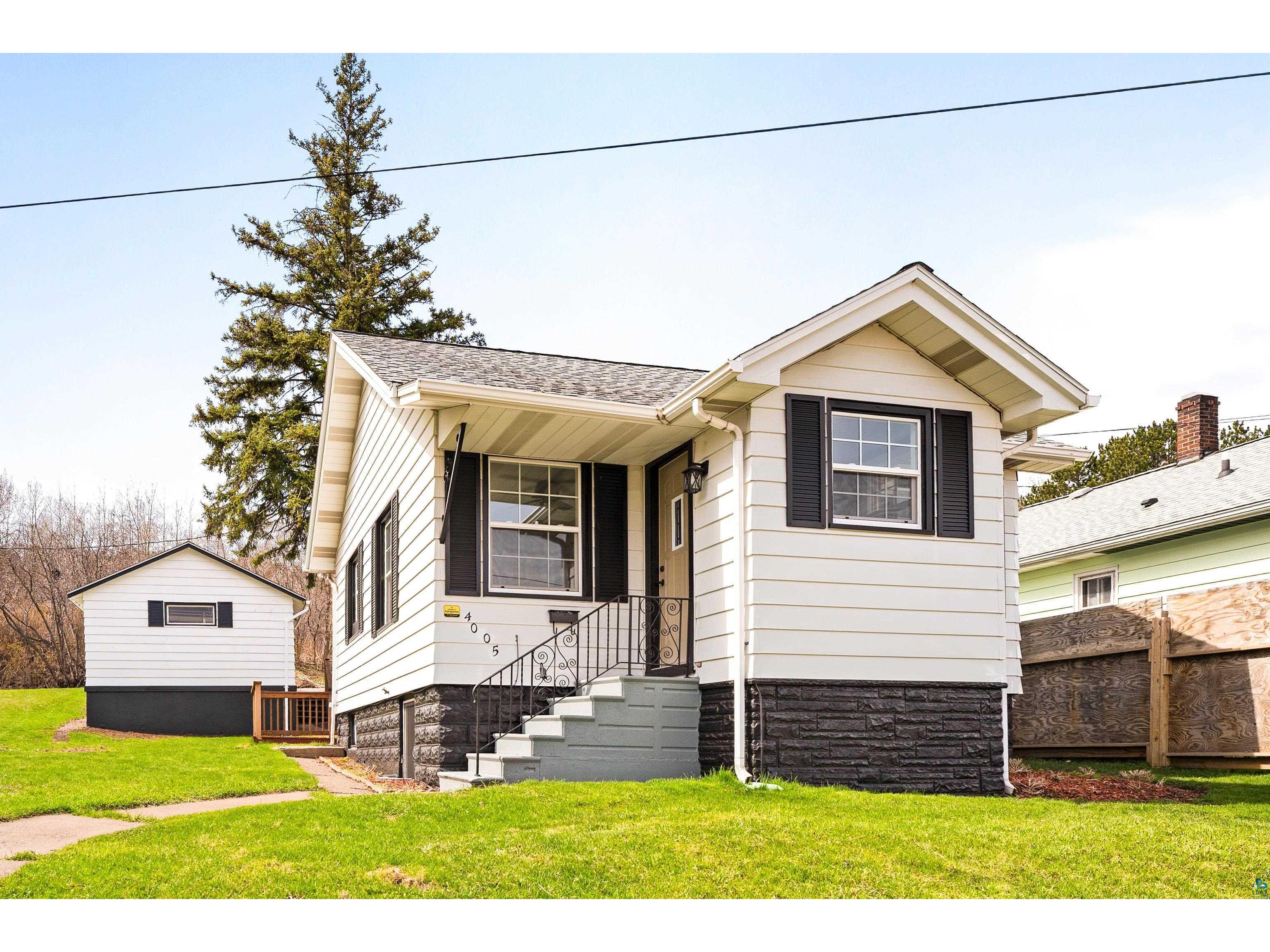 4005 W 9th St Duluth MN 55807 6125099 image1