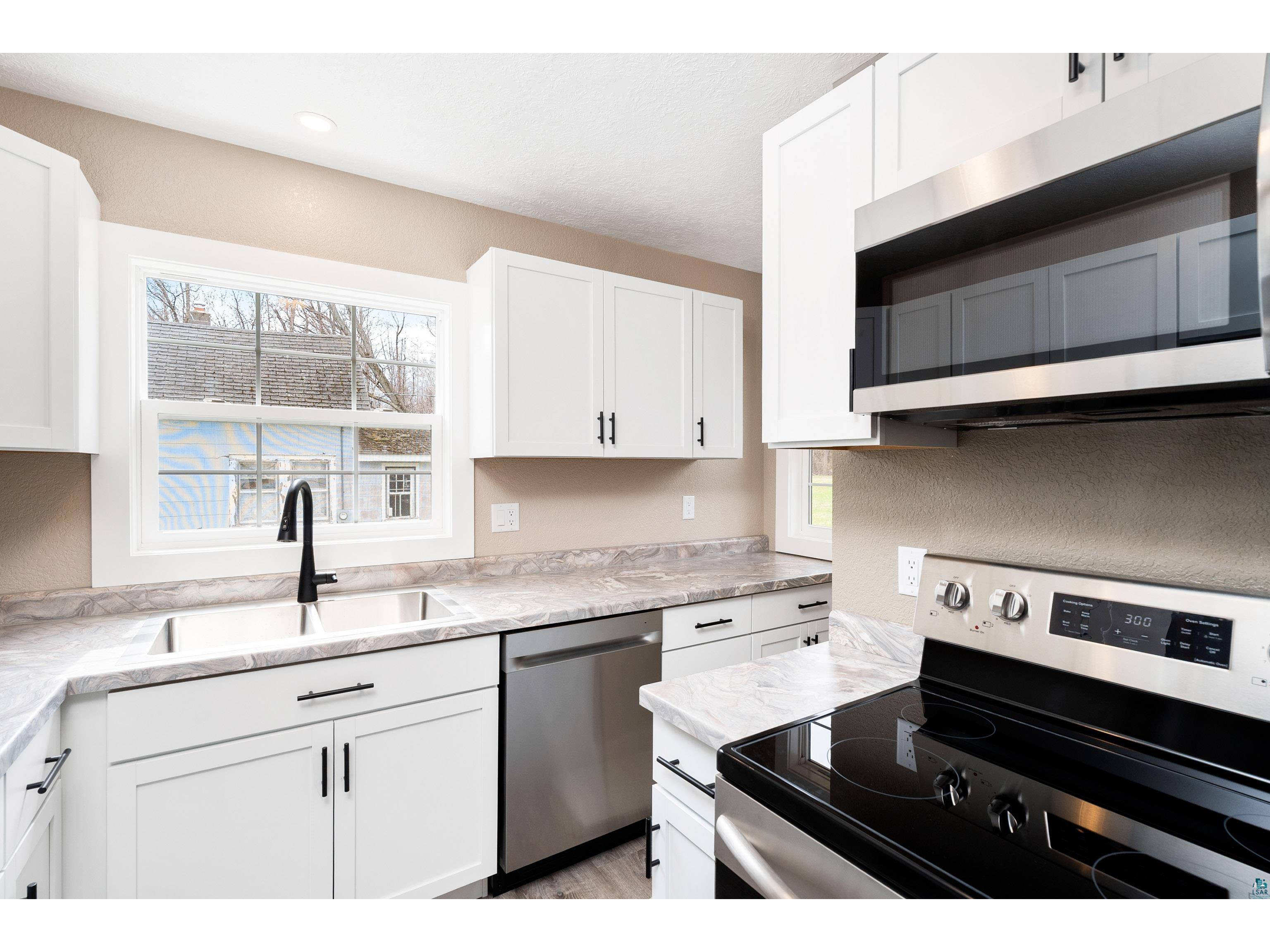 4005 W 9th St Duluth MN 55807 6125099 image14
