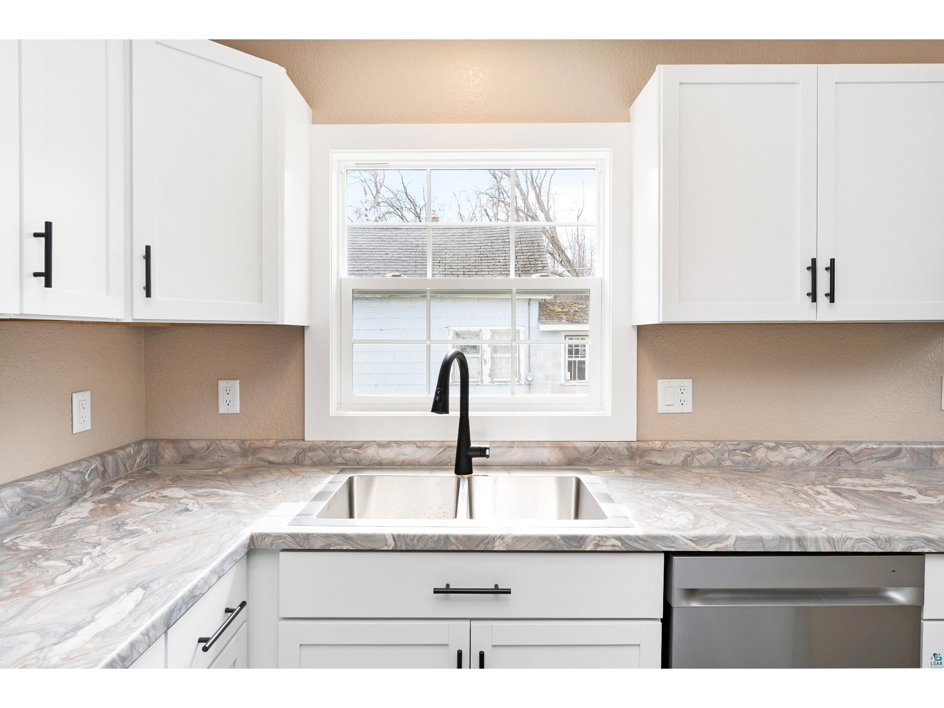 4005 W 9th St Duluth MN 55807 6125099 image15