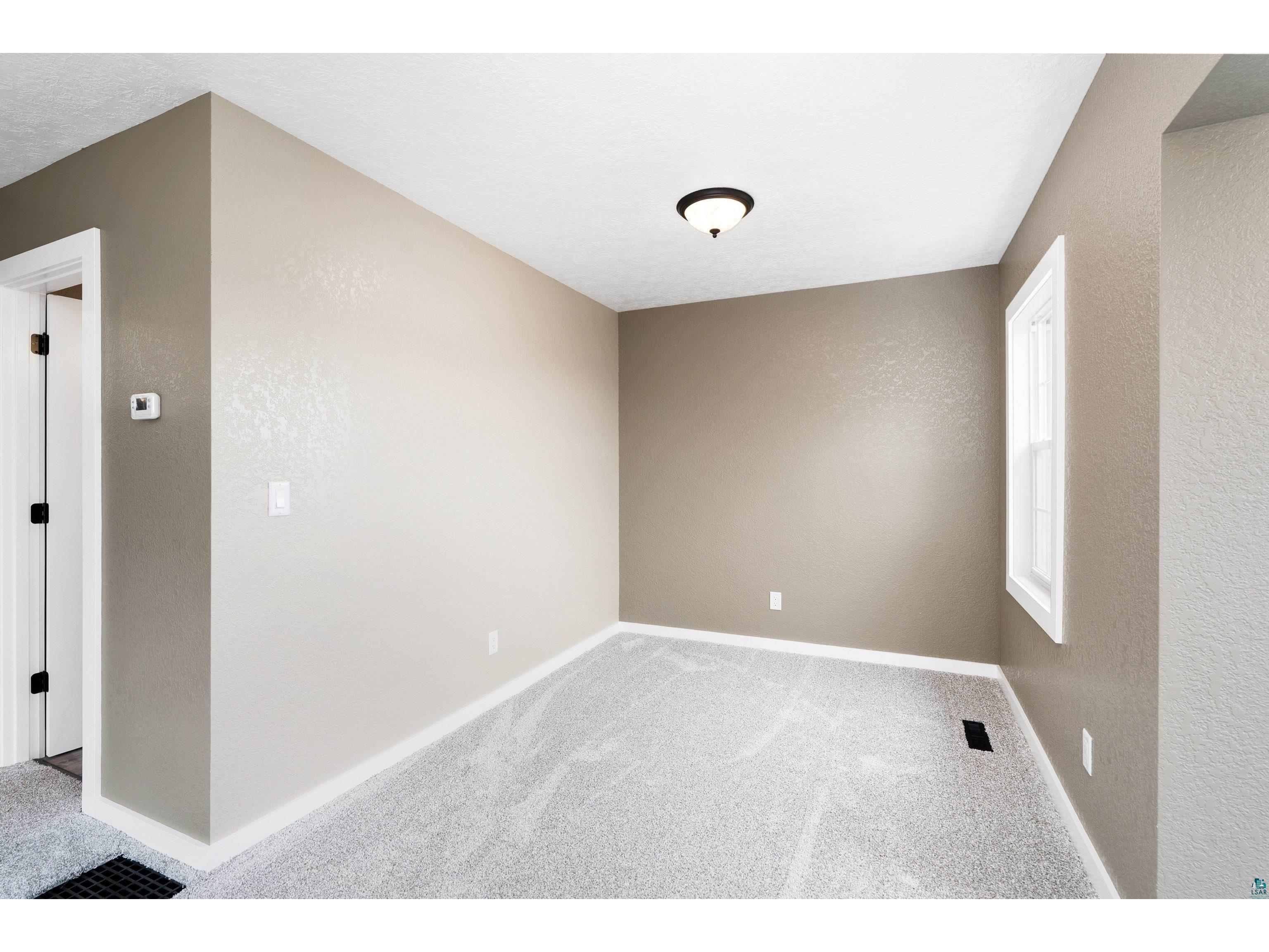4005 W 9th St Duluth MN 55807 6125099 image9