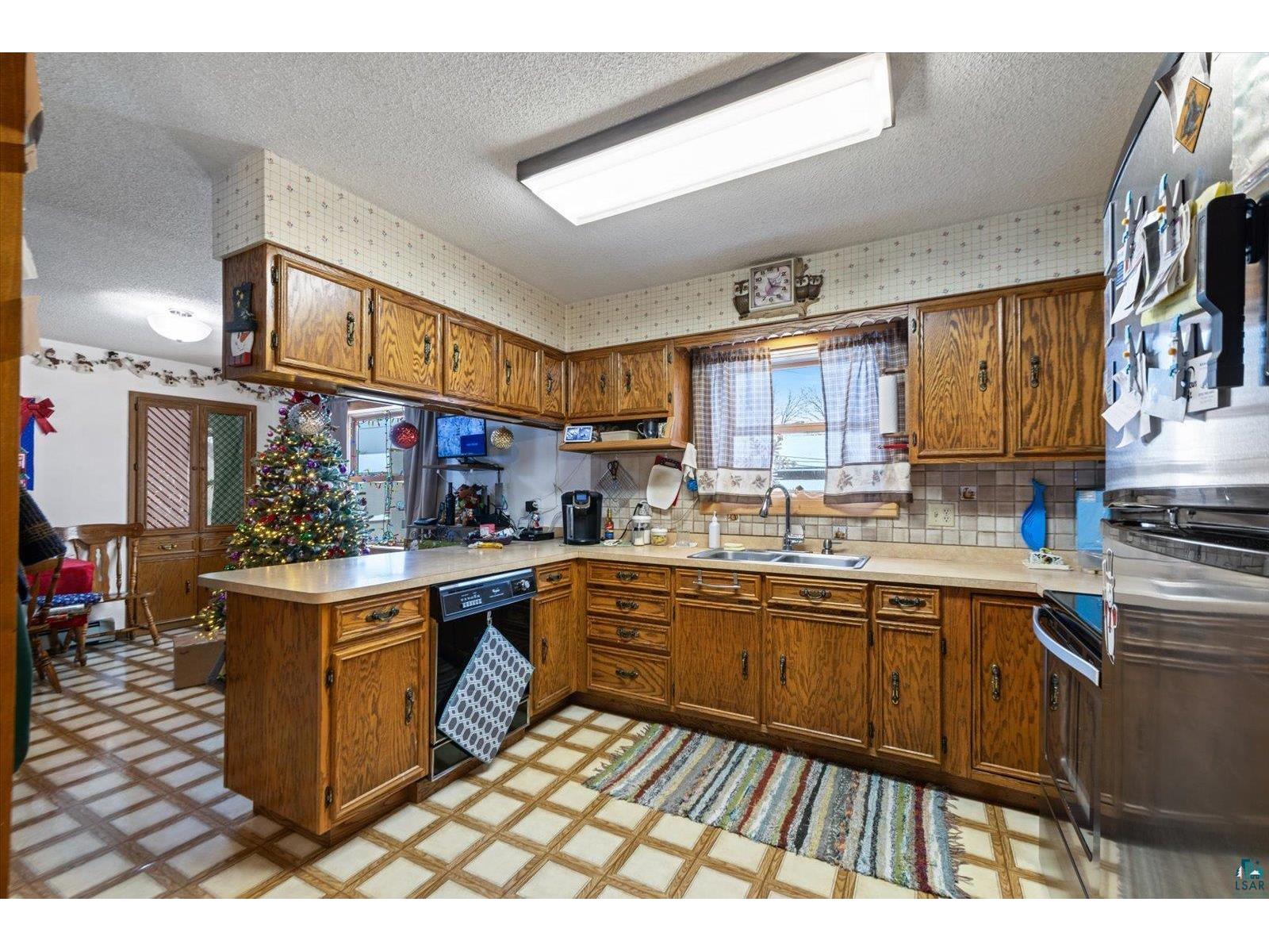 401 E Sheridan St Ely MN 55731 6124235 image34