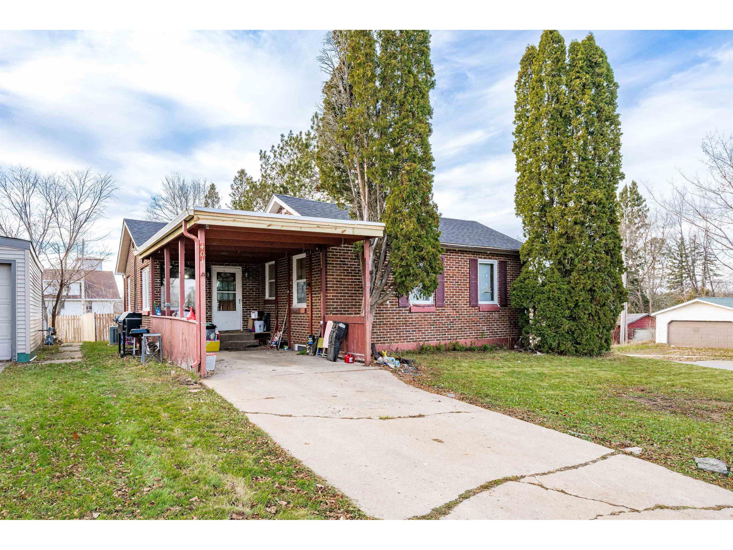401 Memorial Dr Buhl MN 55713 6122932 image1