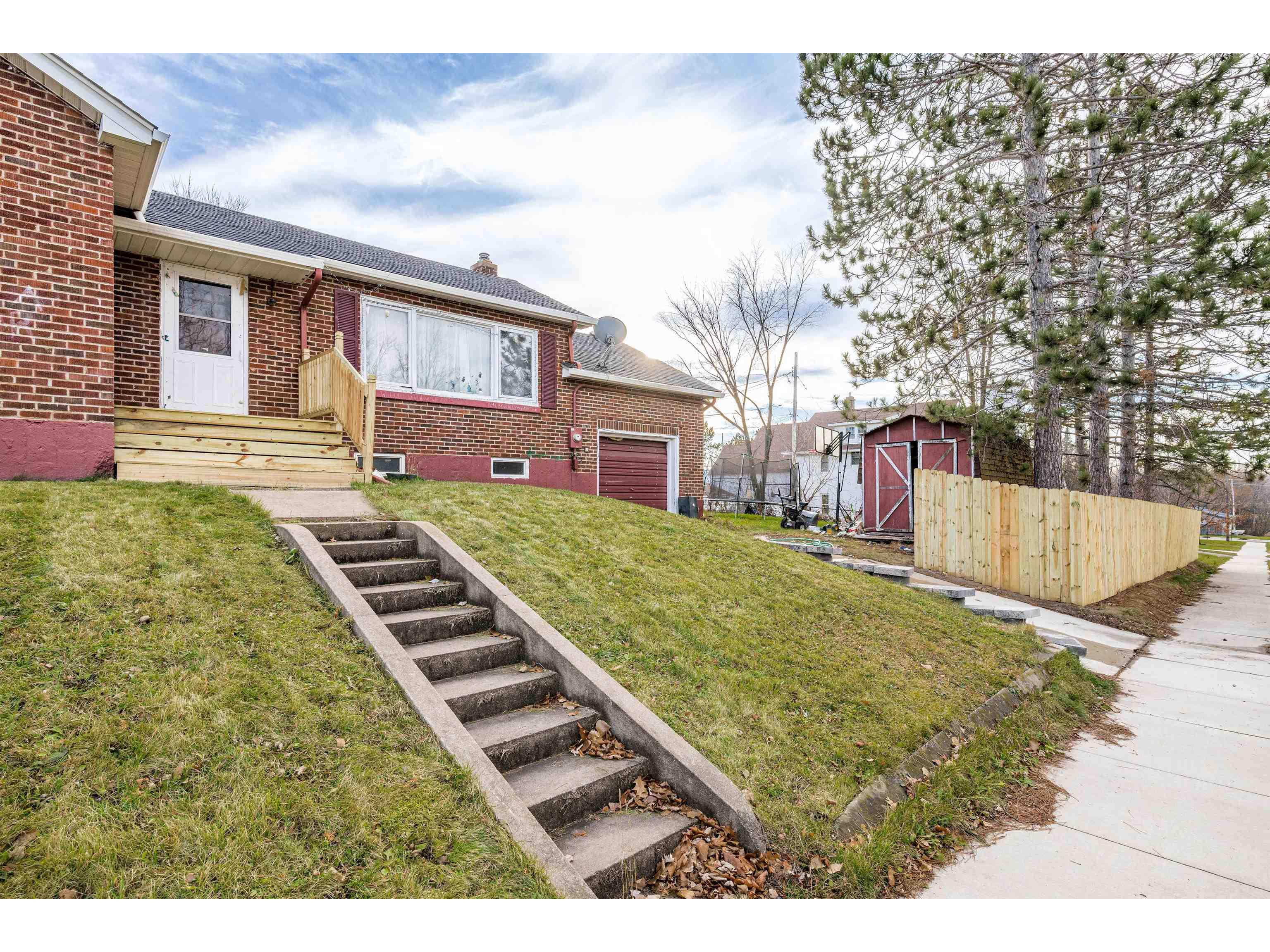 401 Memorial Dr Buhl MN 55713 6122932 image3