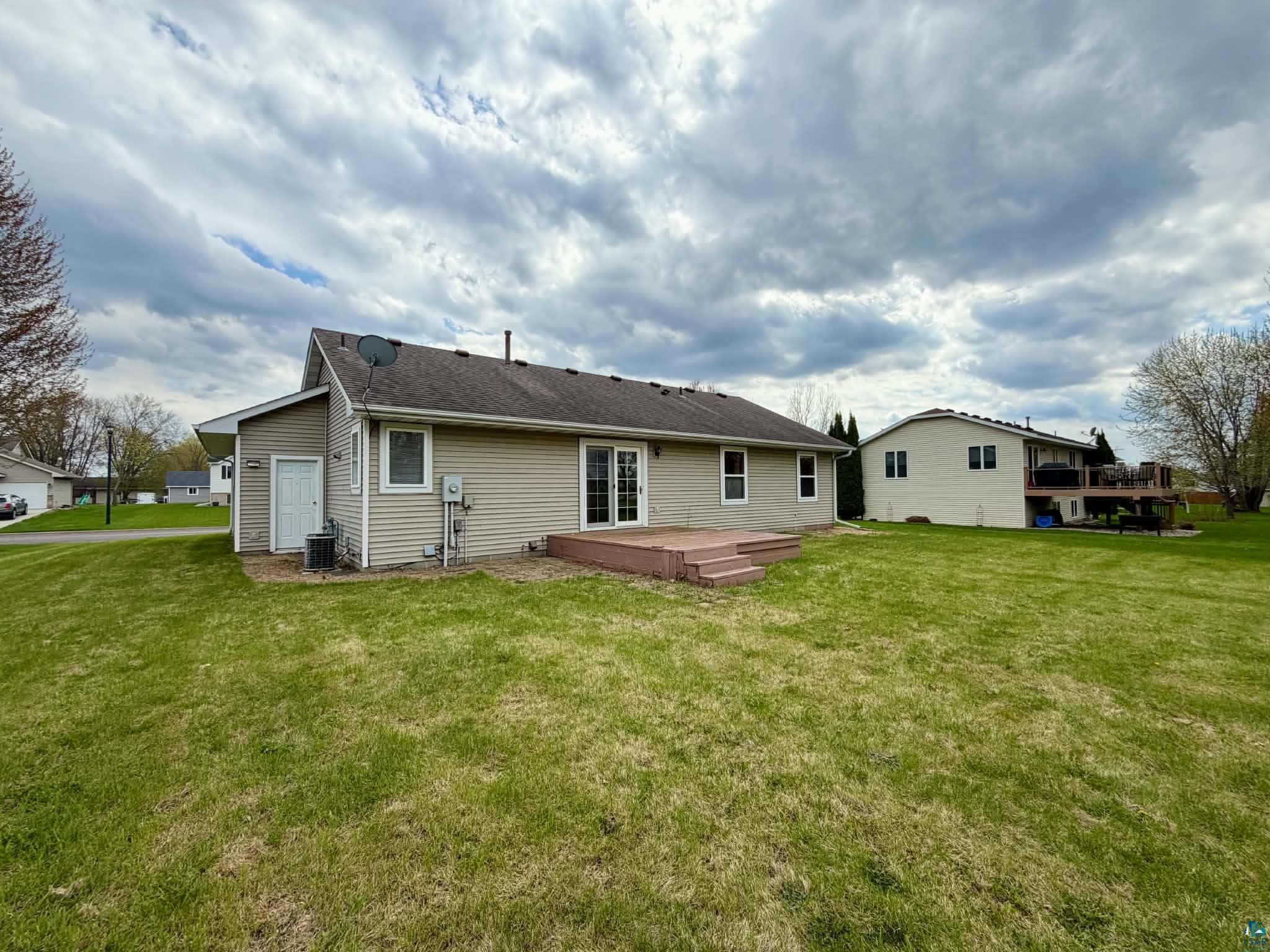 401 W 17th St Glencoe MN 55336 6124832 image19