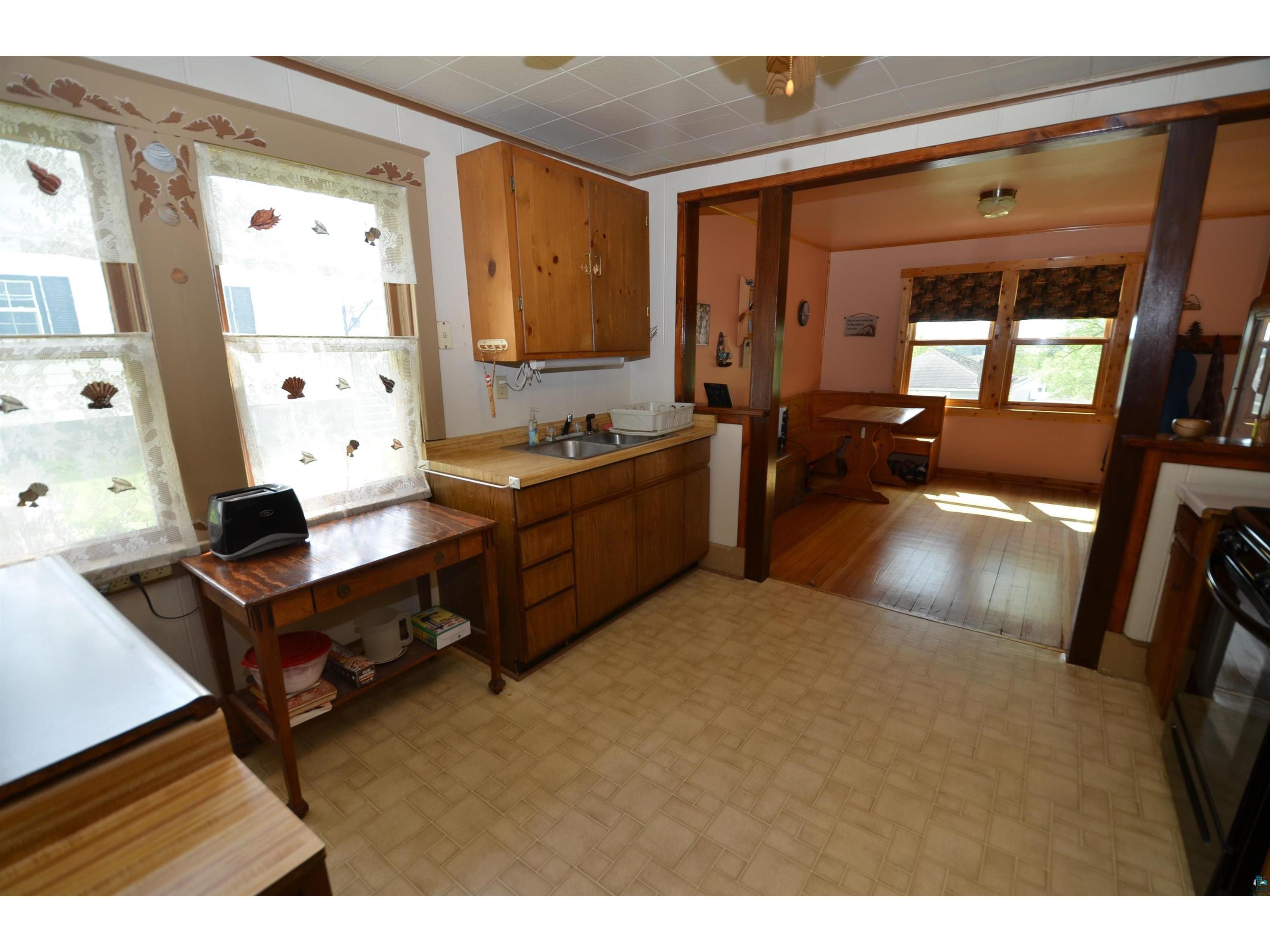 4011 W 9th St Duluth MN 55807 6126077 image14