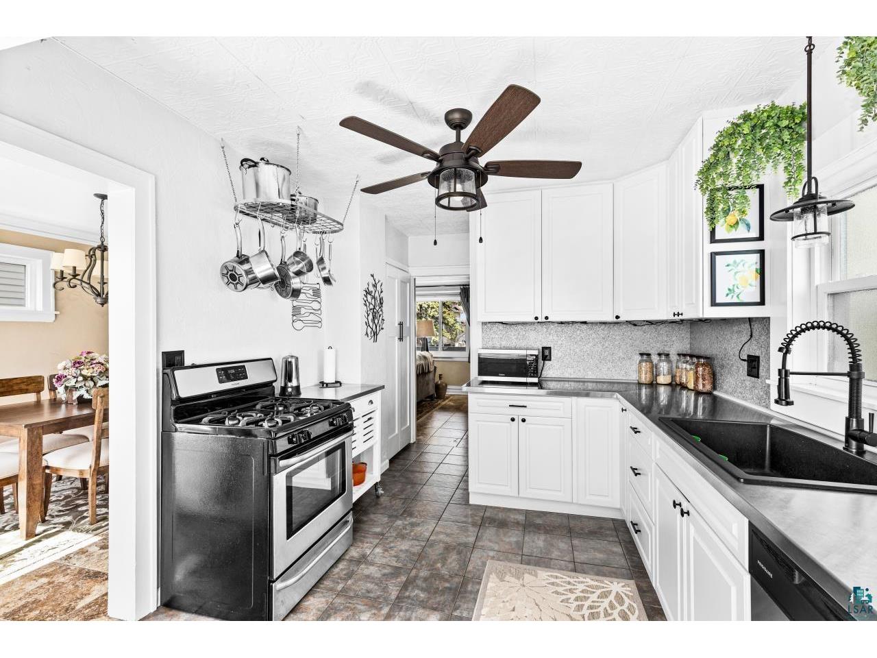 4016 W 4th St Duluth MN 55807 6125219 image19
