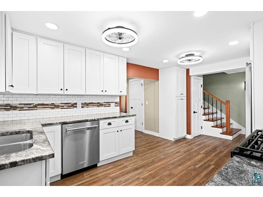 4018 E 1st St Superior WI 54880 6125306 image12