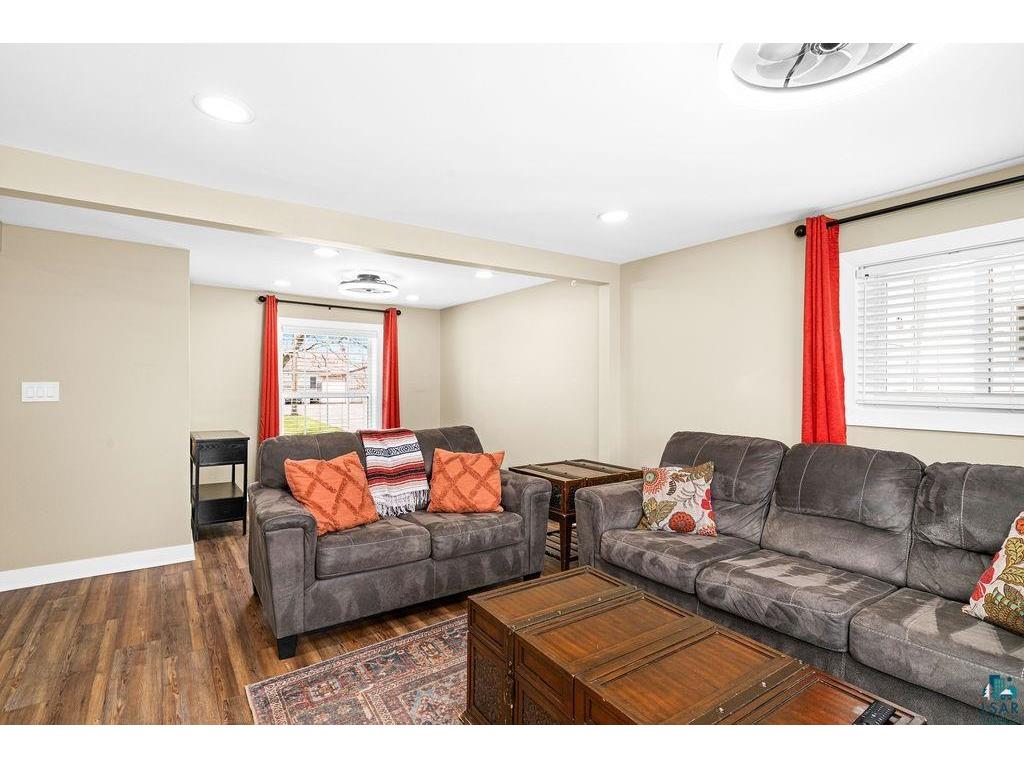 4018 E 1st St Superior WI 54880 6125306 image13