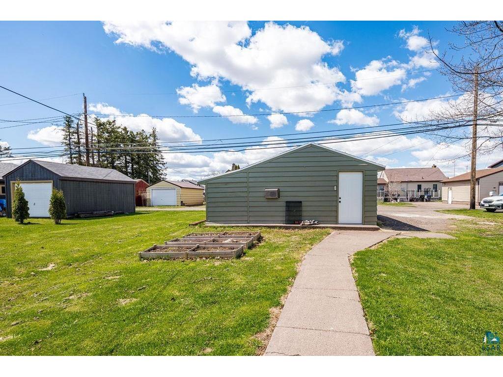 4018 E 1st St Superior WI 54880 6125306 image7