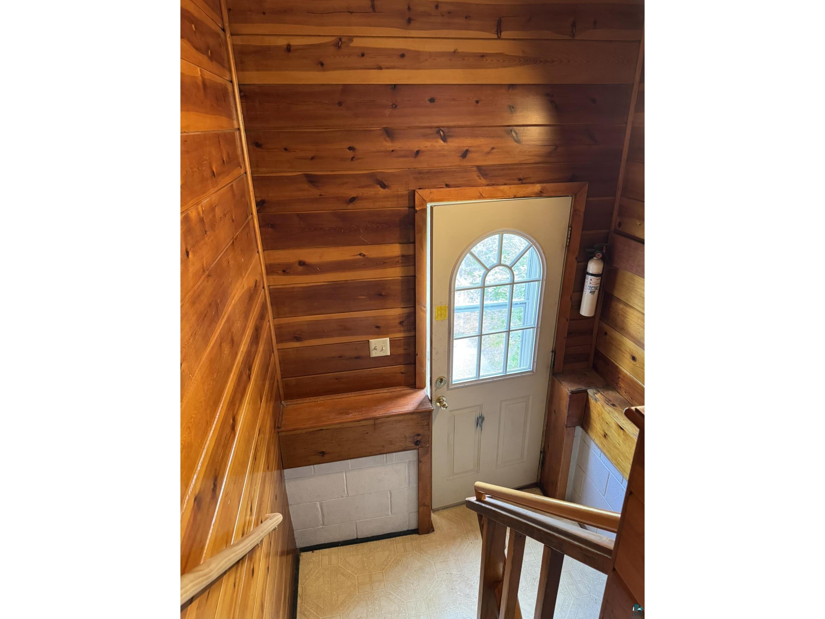 402 10th Ave Two Harbors MN 55616 6126120 image29