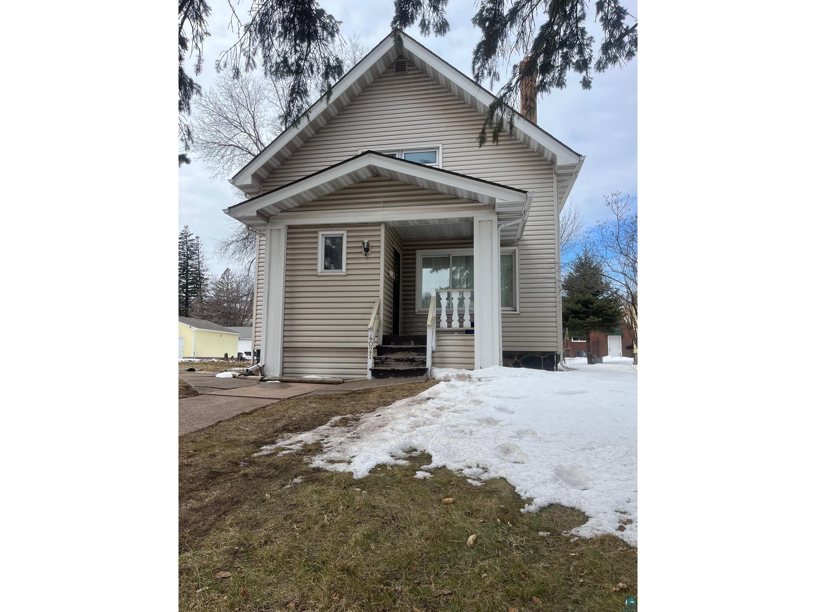4021 W 4th St Duluth MN 55807 6112895 image1