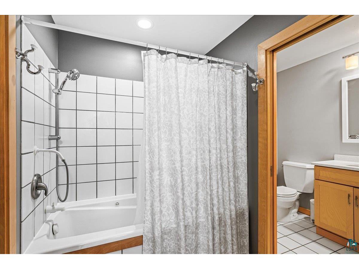 4026 Colorado St Duluth MN 55804 6125145 image32