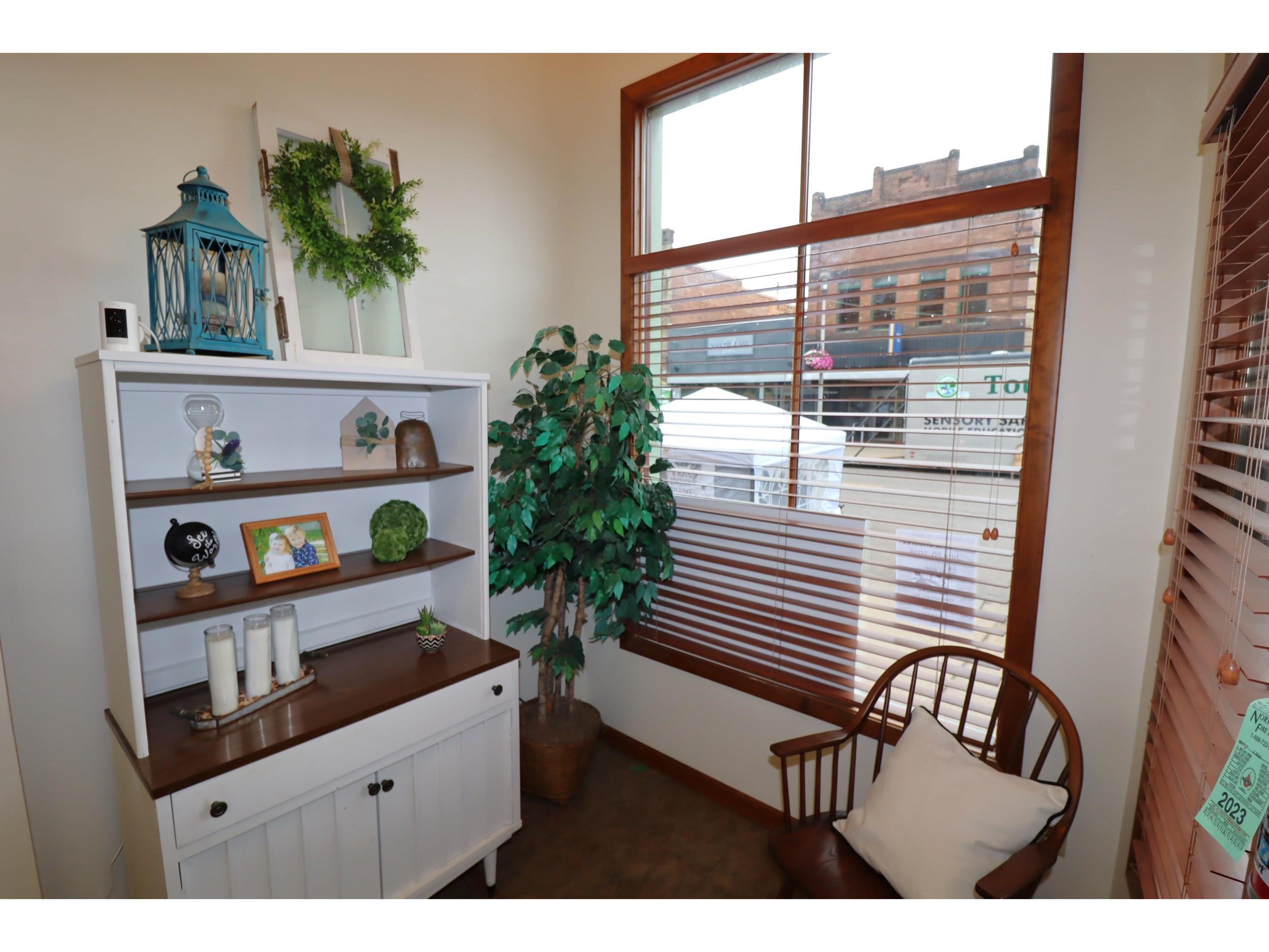 404 Main St W Ashland WI 54806 6120857 image10