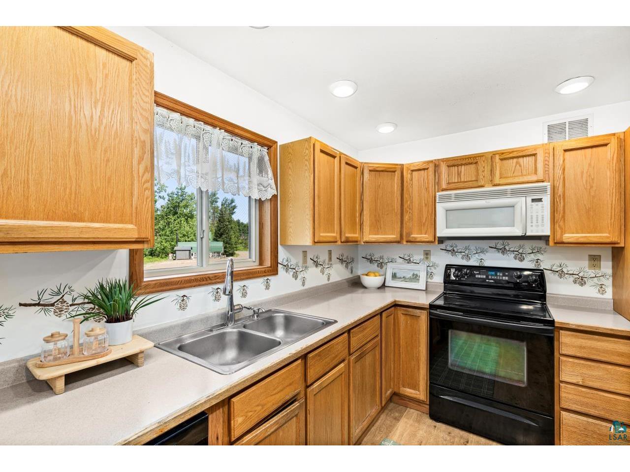 4040 Normanna Rd Duluth MN 55803 6126744 image25