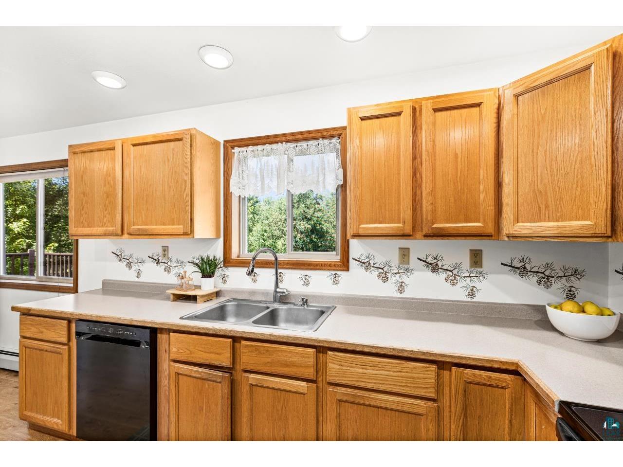 4040 Normanna Rd Duluth MN 55803 6126744 image29