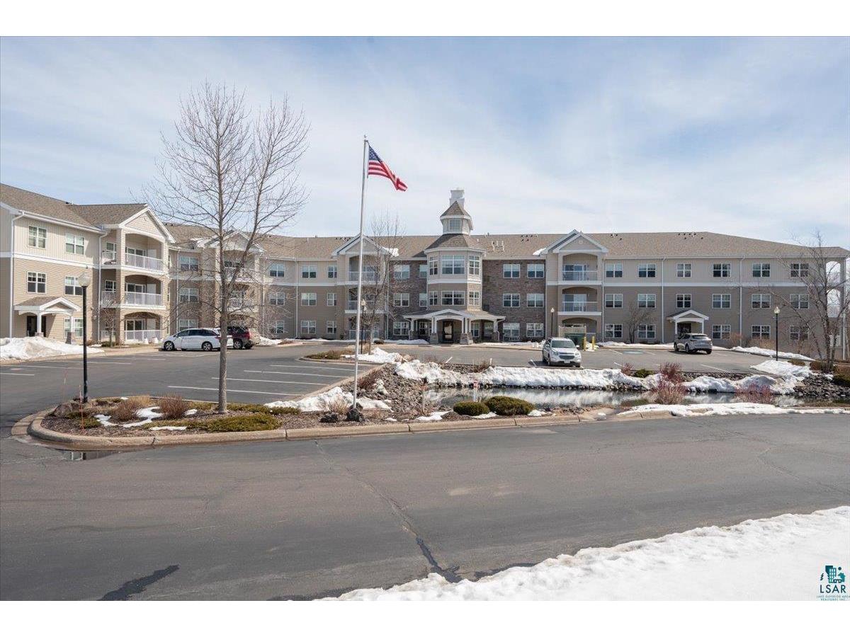 4042 Haines Rd Duluth MN 55811 6112991 image1