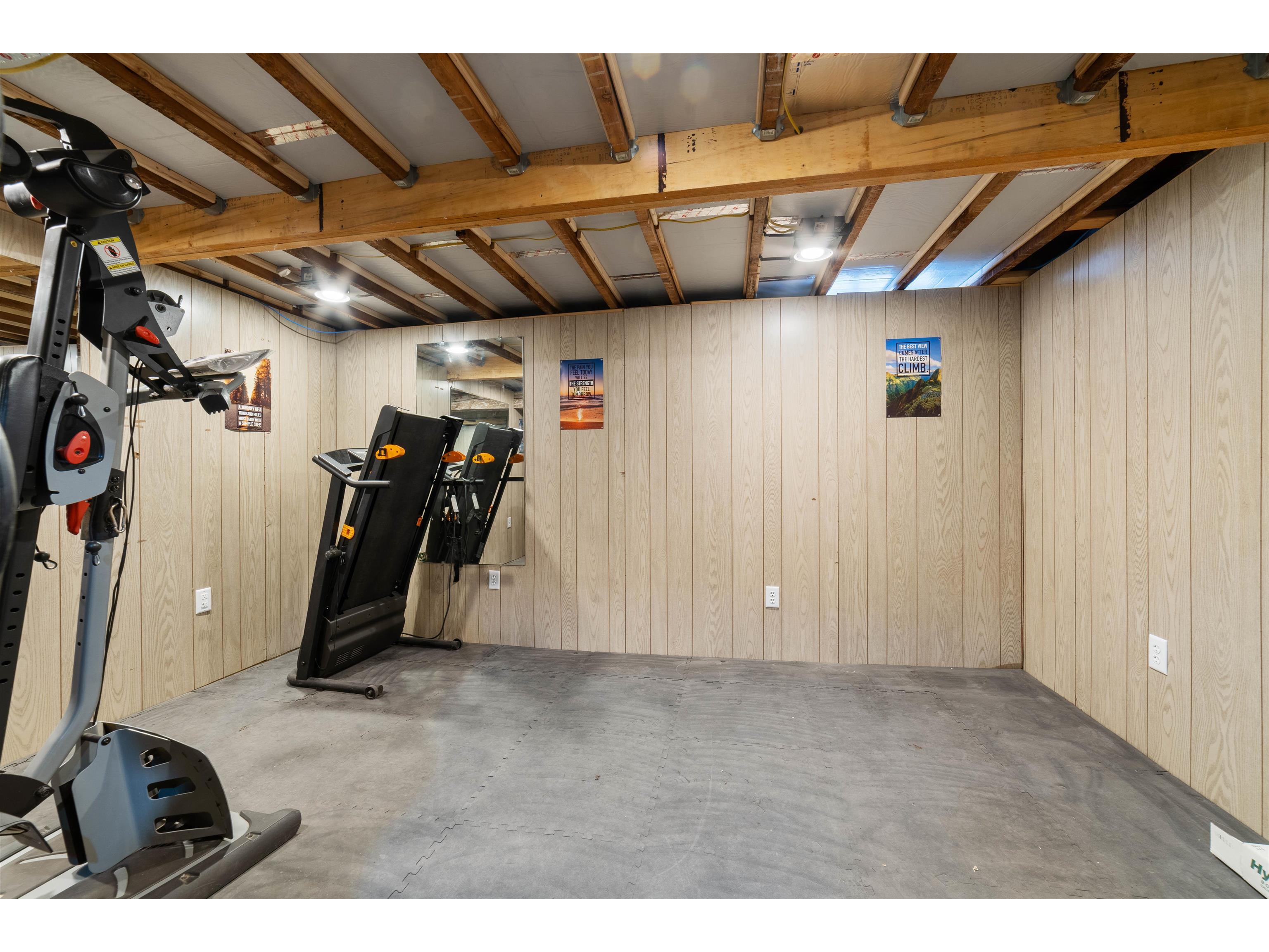 405 7th St S Virginia MN 55792 6123583 image37