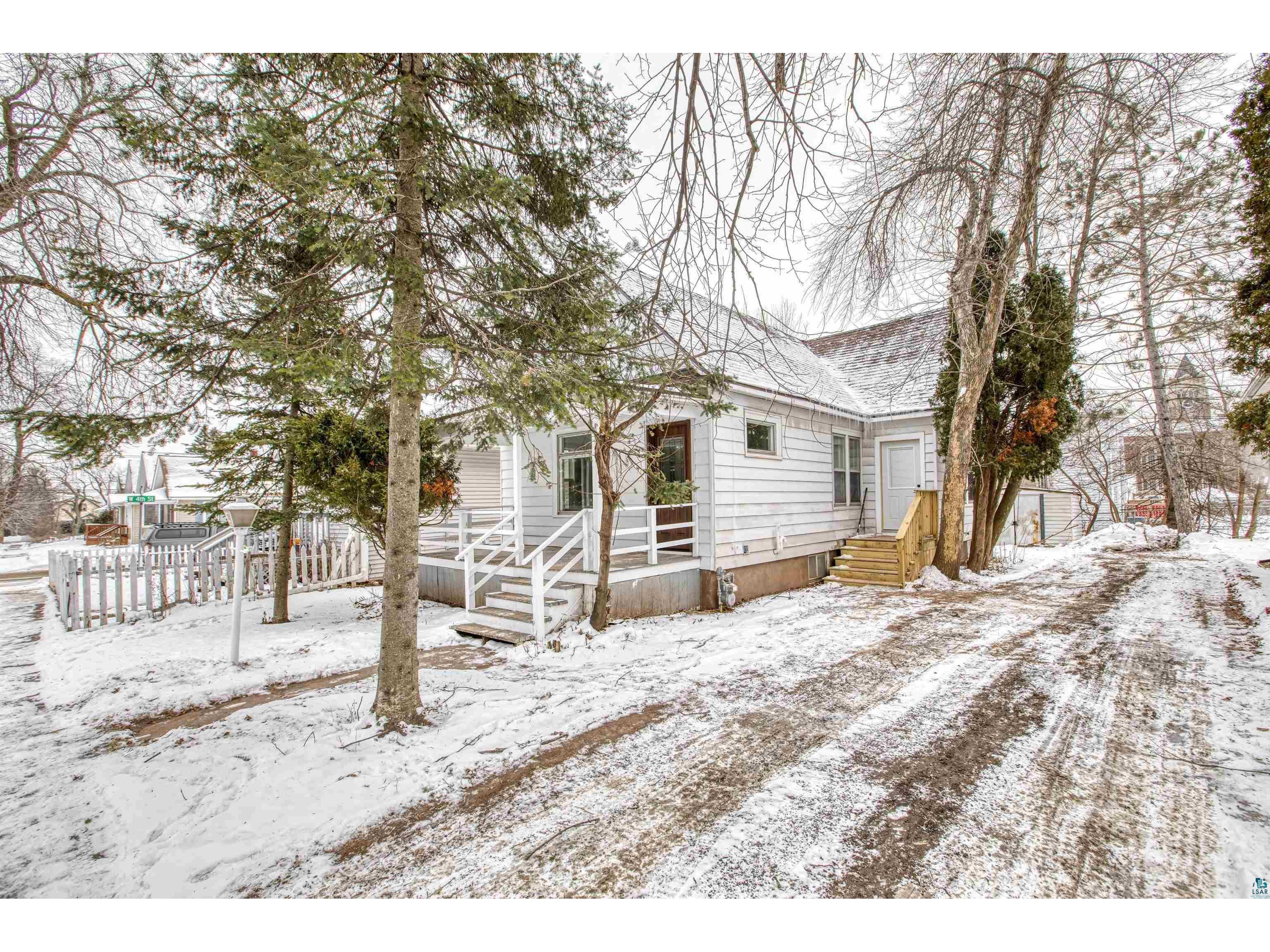 405 N 43rd Ave W Duluth MN 55806 6117628 image1