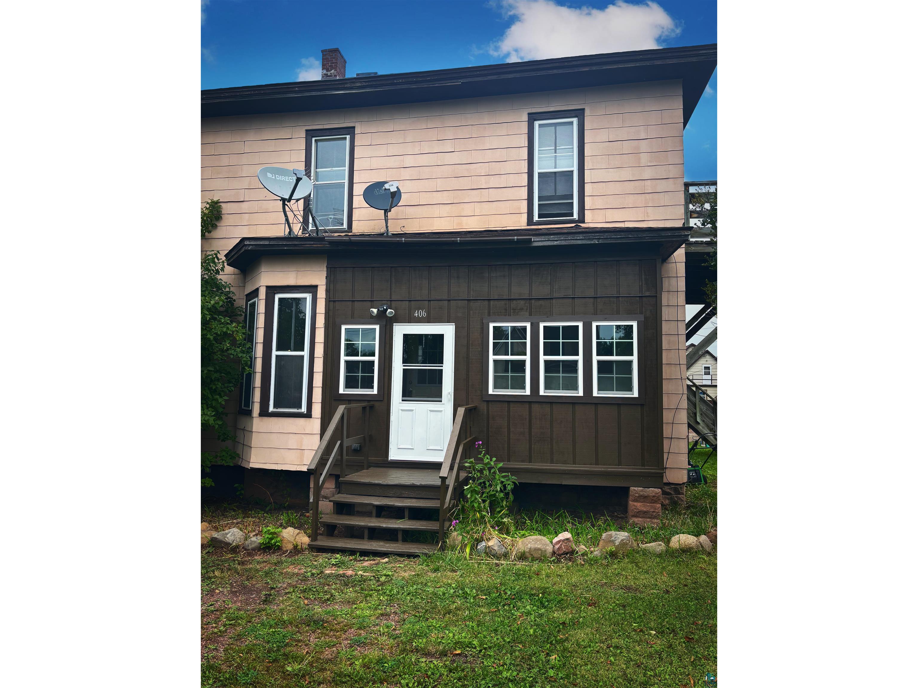 406 E 3rd St Ashland WI 54806 6115788 image1