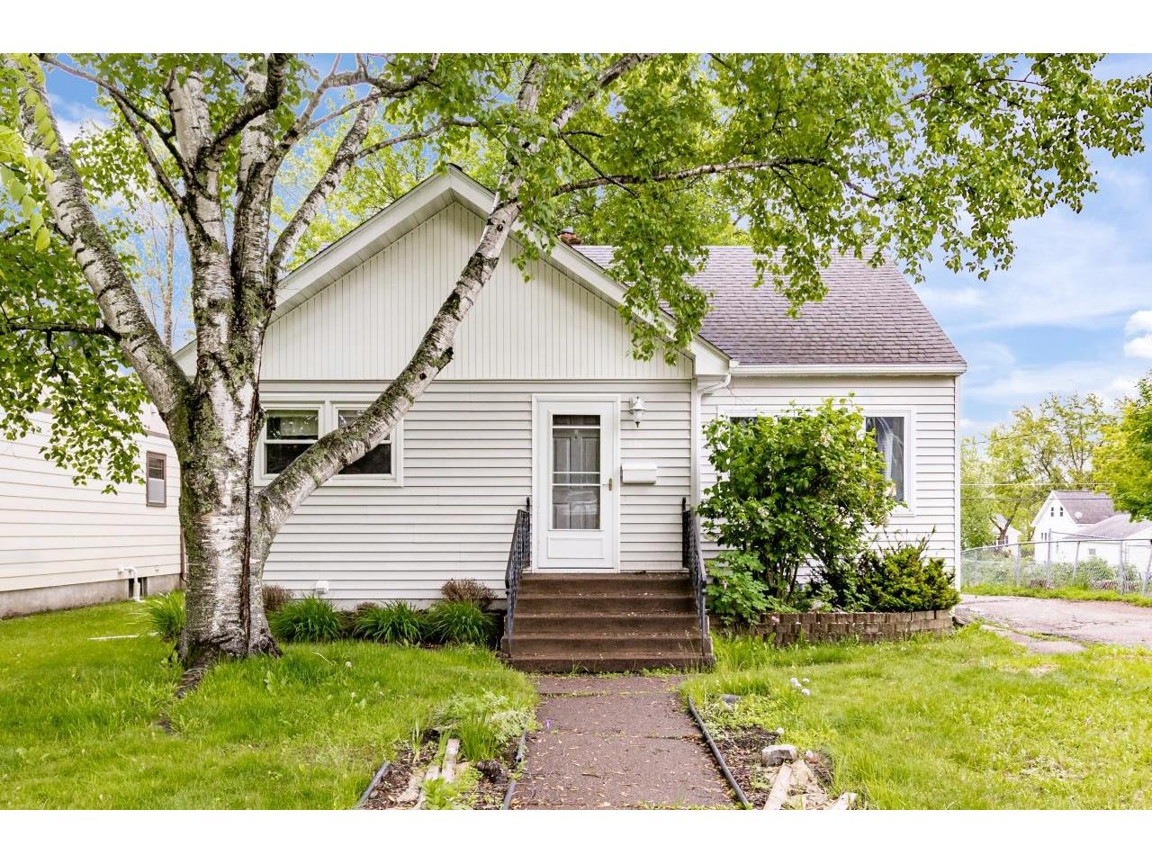 406 W Faribault St Duluth MN 55803 6120330 image1