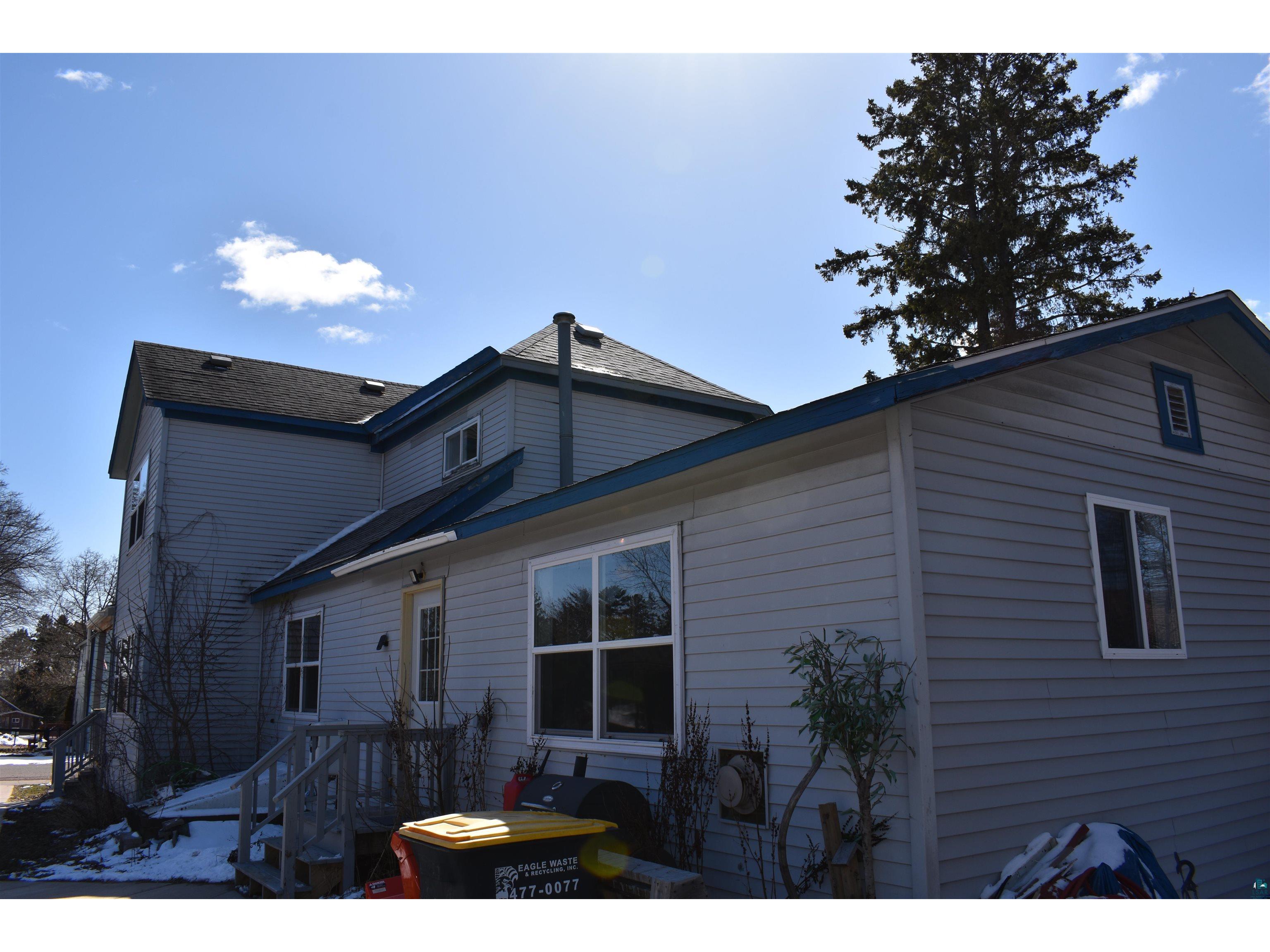 407 W Pine St Washburn WI 54891 6118532 image1