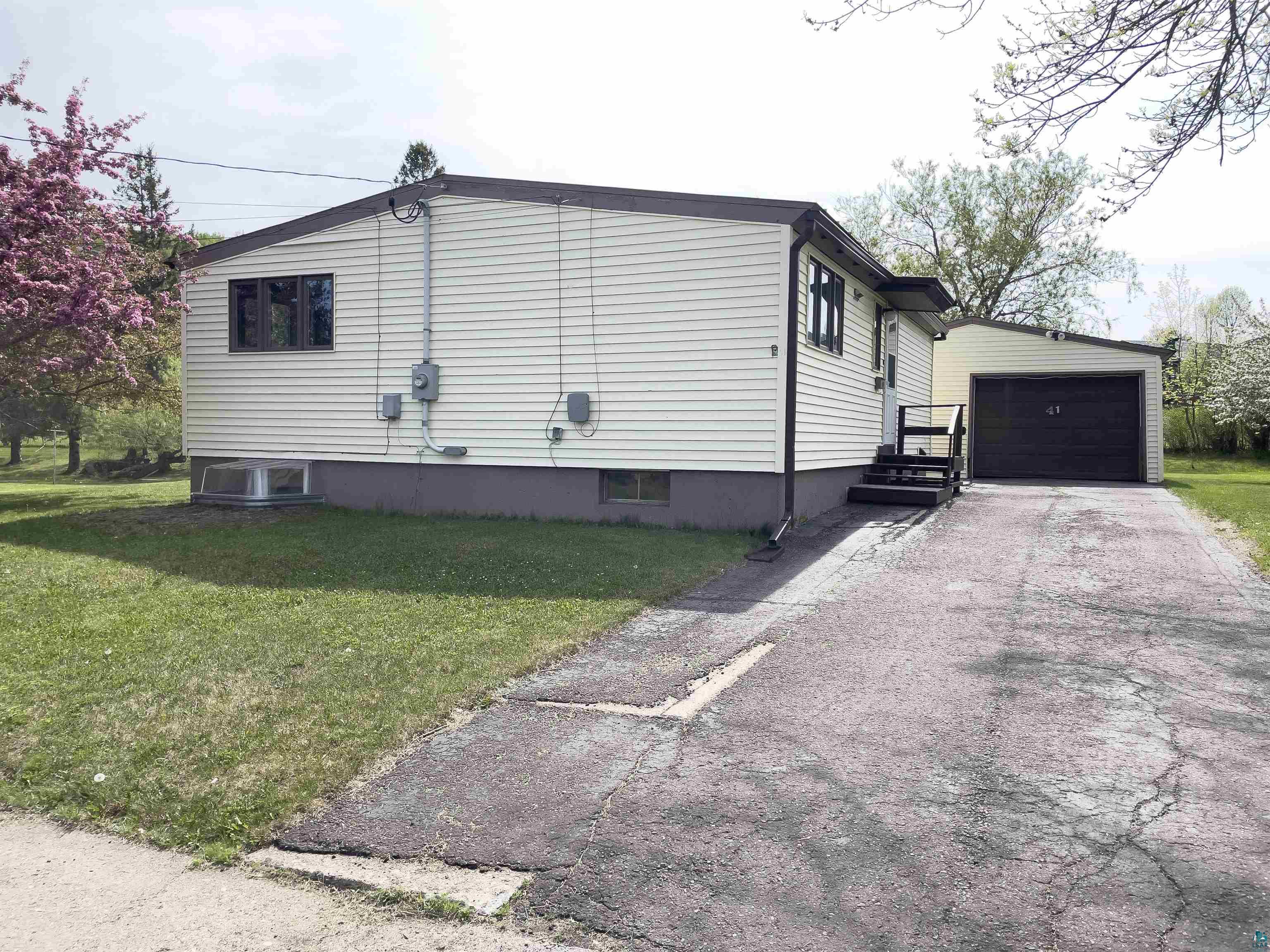 41 Bell Cr Silver Bay MN 55614 6120117 image1