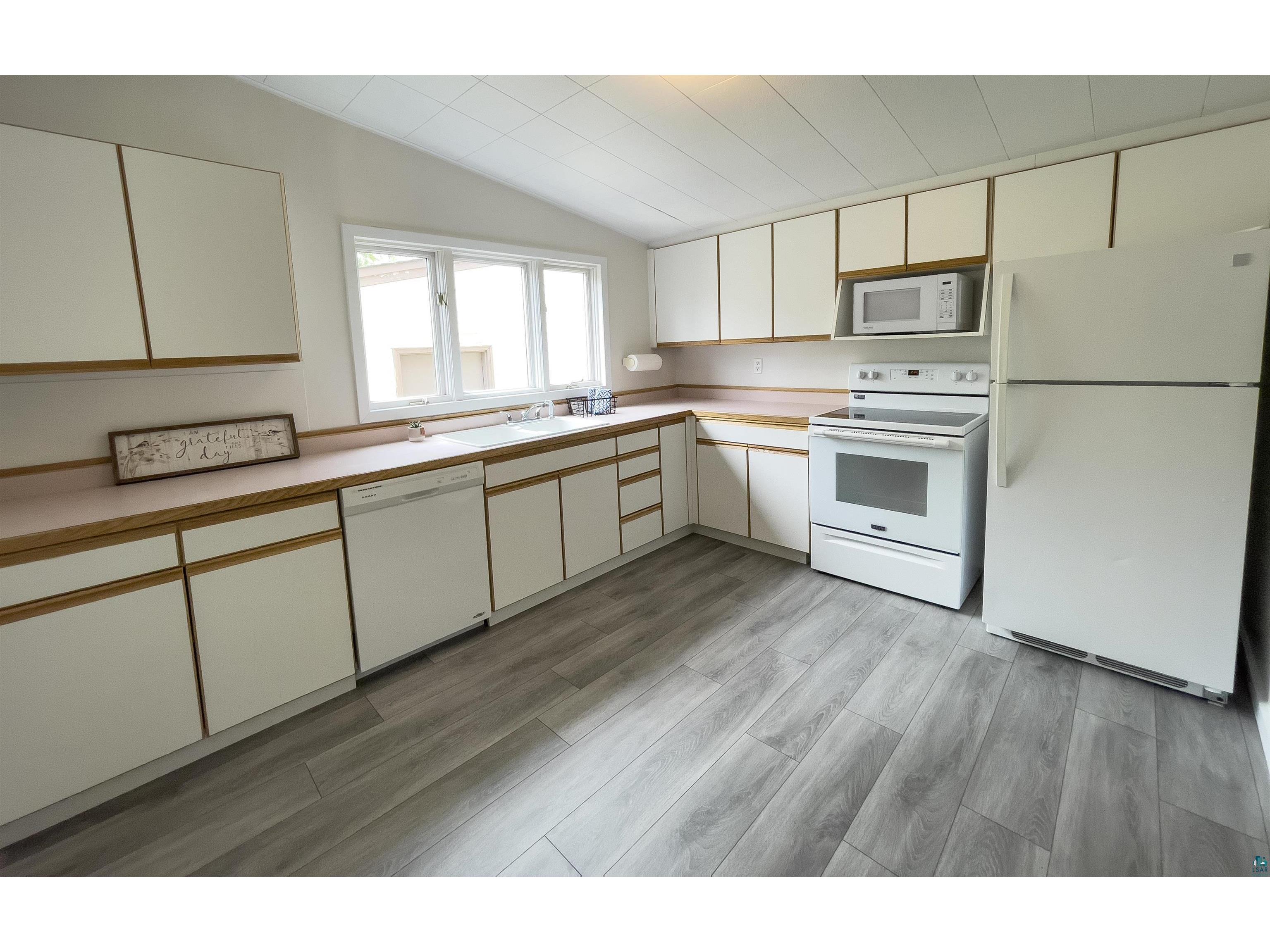 41 Bell Cr Silver Bay MN 55614 6120117 image10