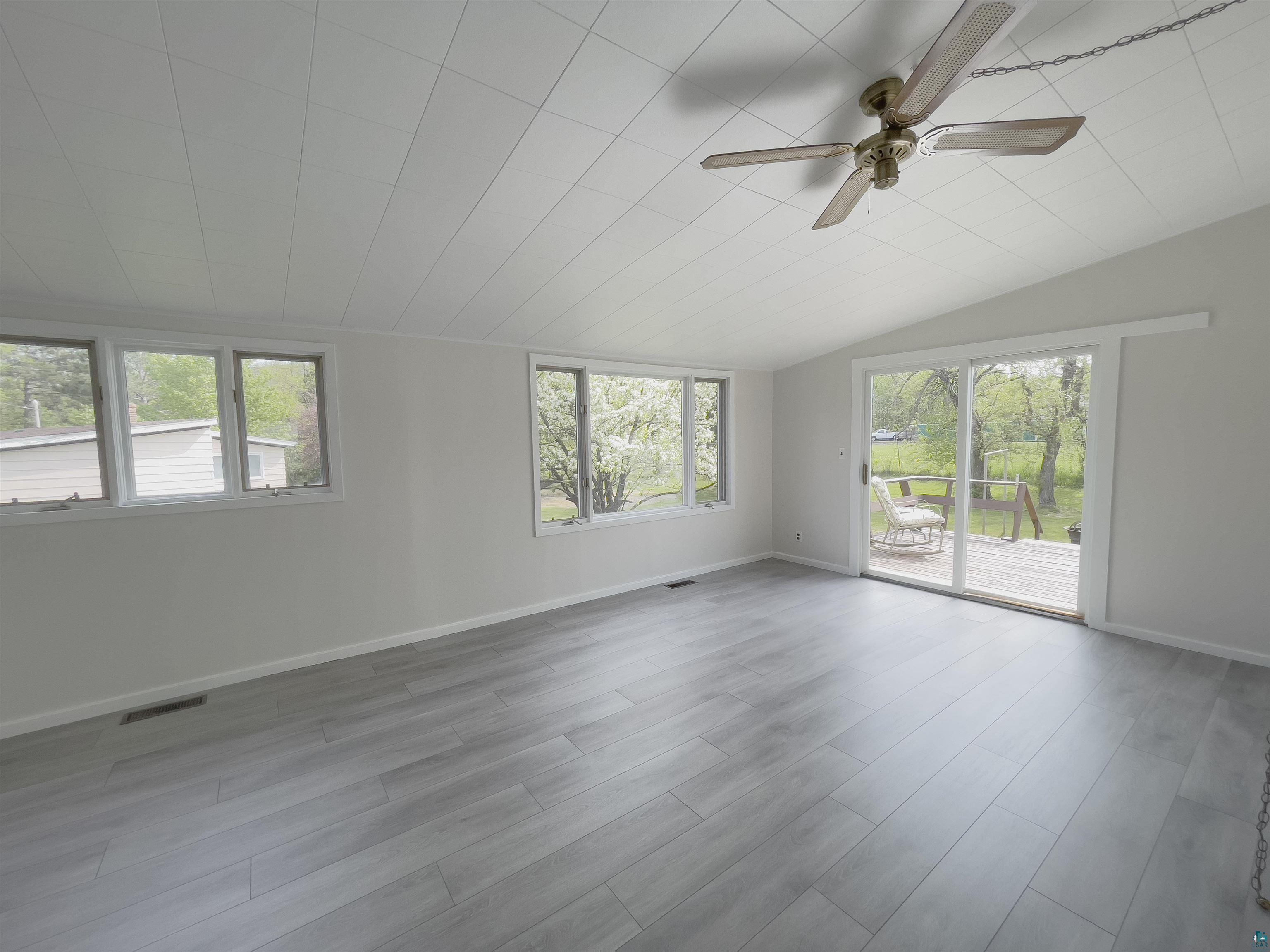 41 Bell Cr Silver Bay MN 55614 6120117 image8