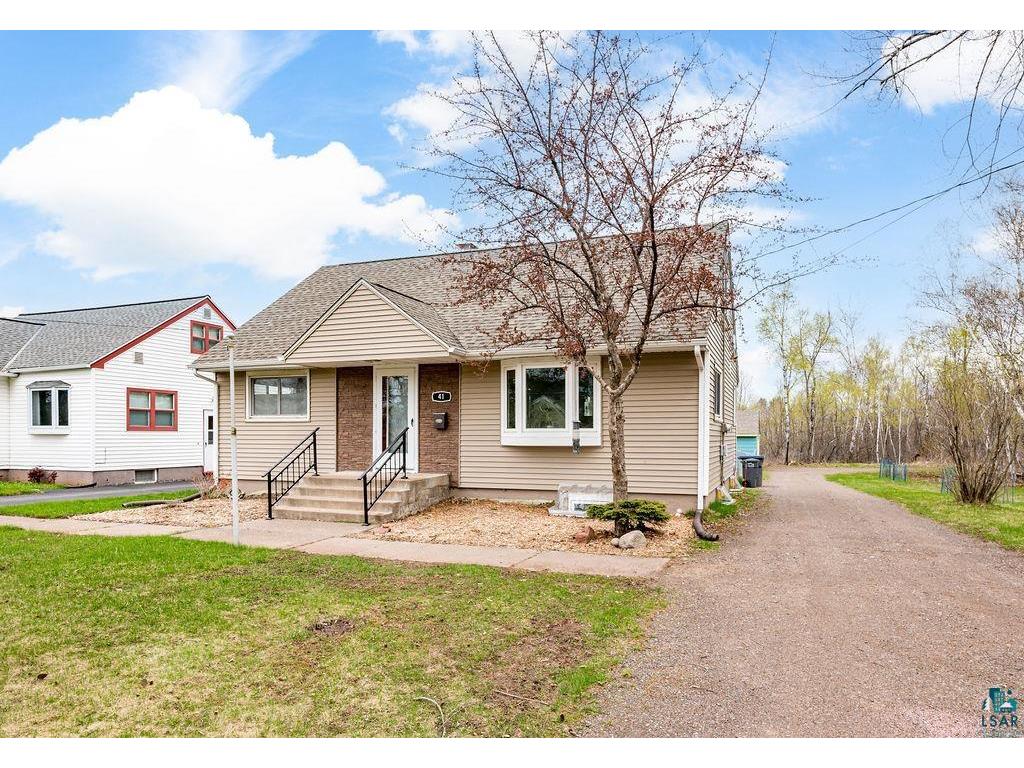 41 W Chisholm St Duluth MN 55803 6113631 image1