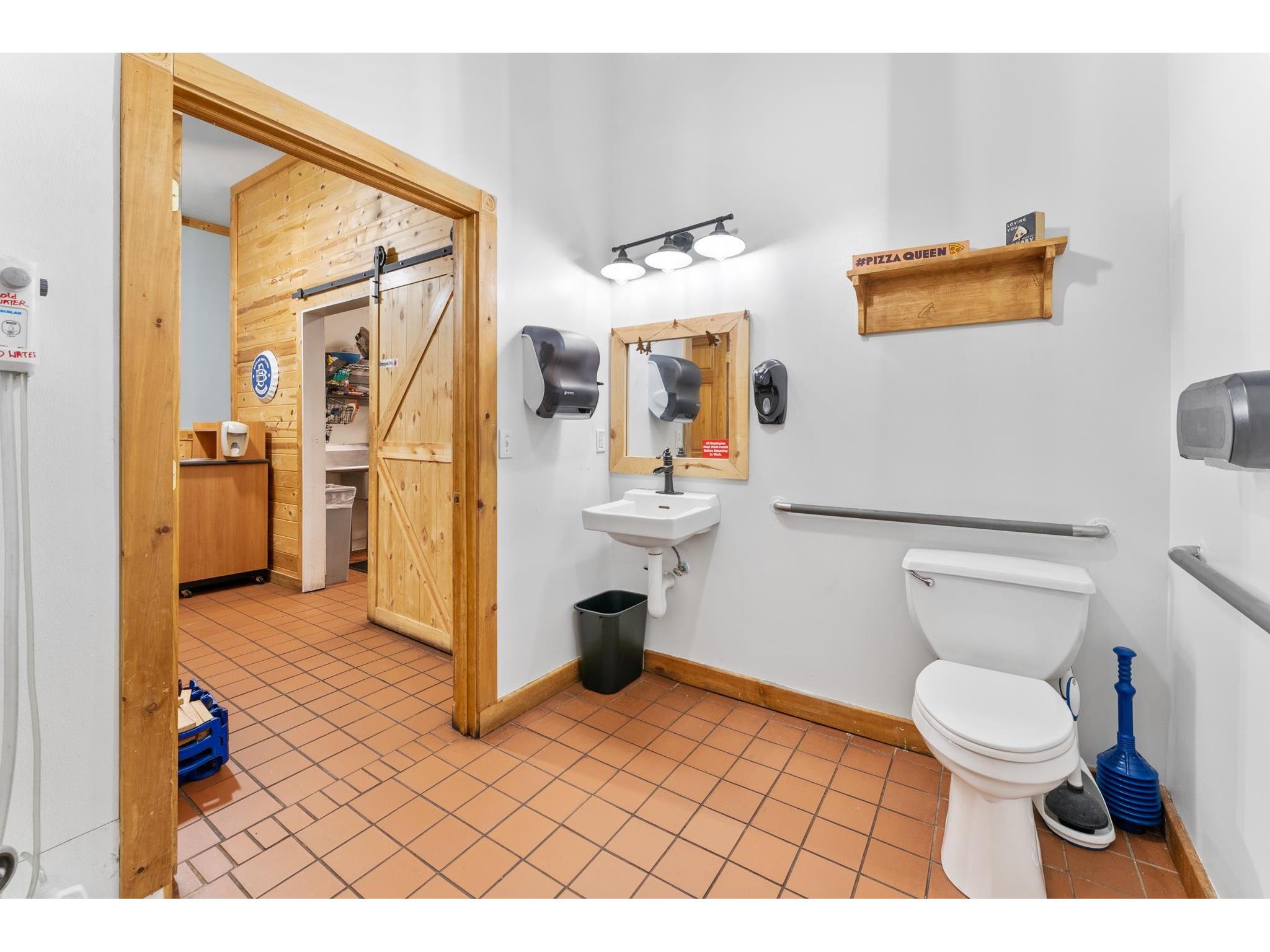 410 Main St Sandstone MN 55072 6121492 image13