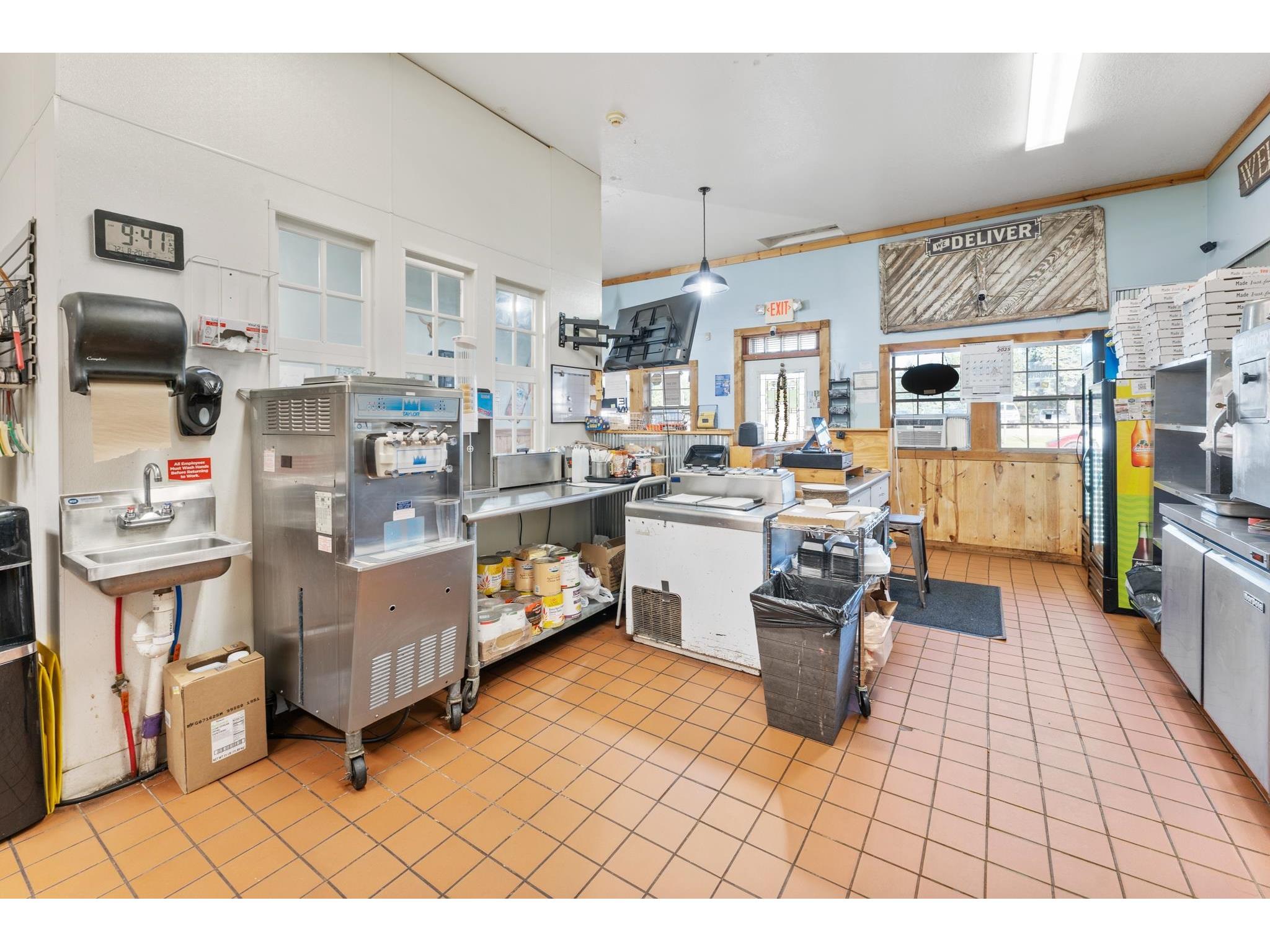 410 Main St Sandstone MN 55072 6121492 image17