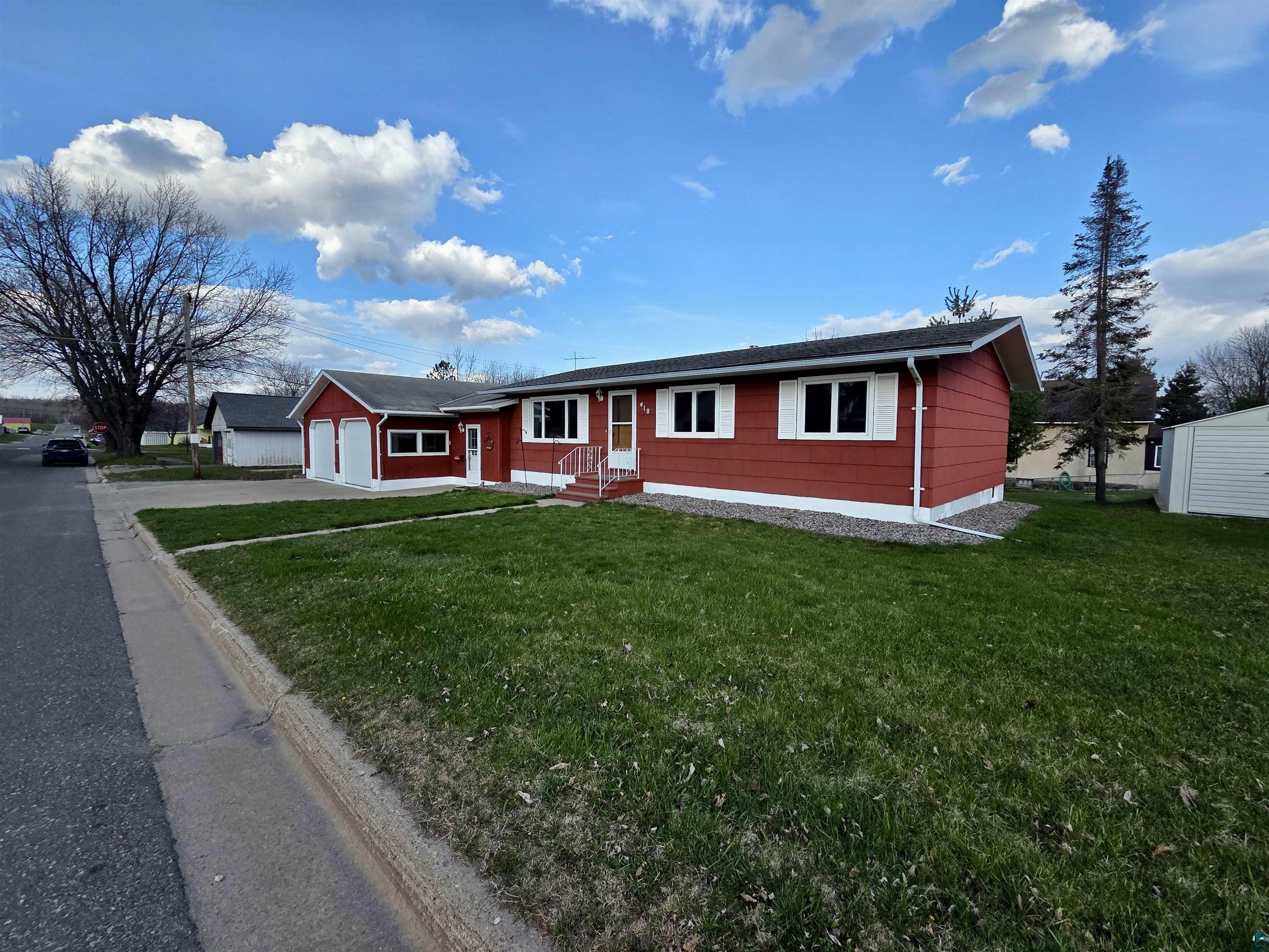 410 N Summit St Gilbert MN 55741 6125112 image2
