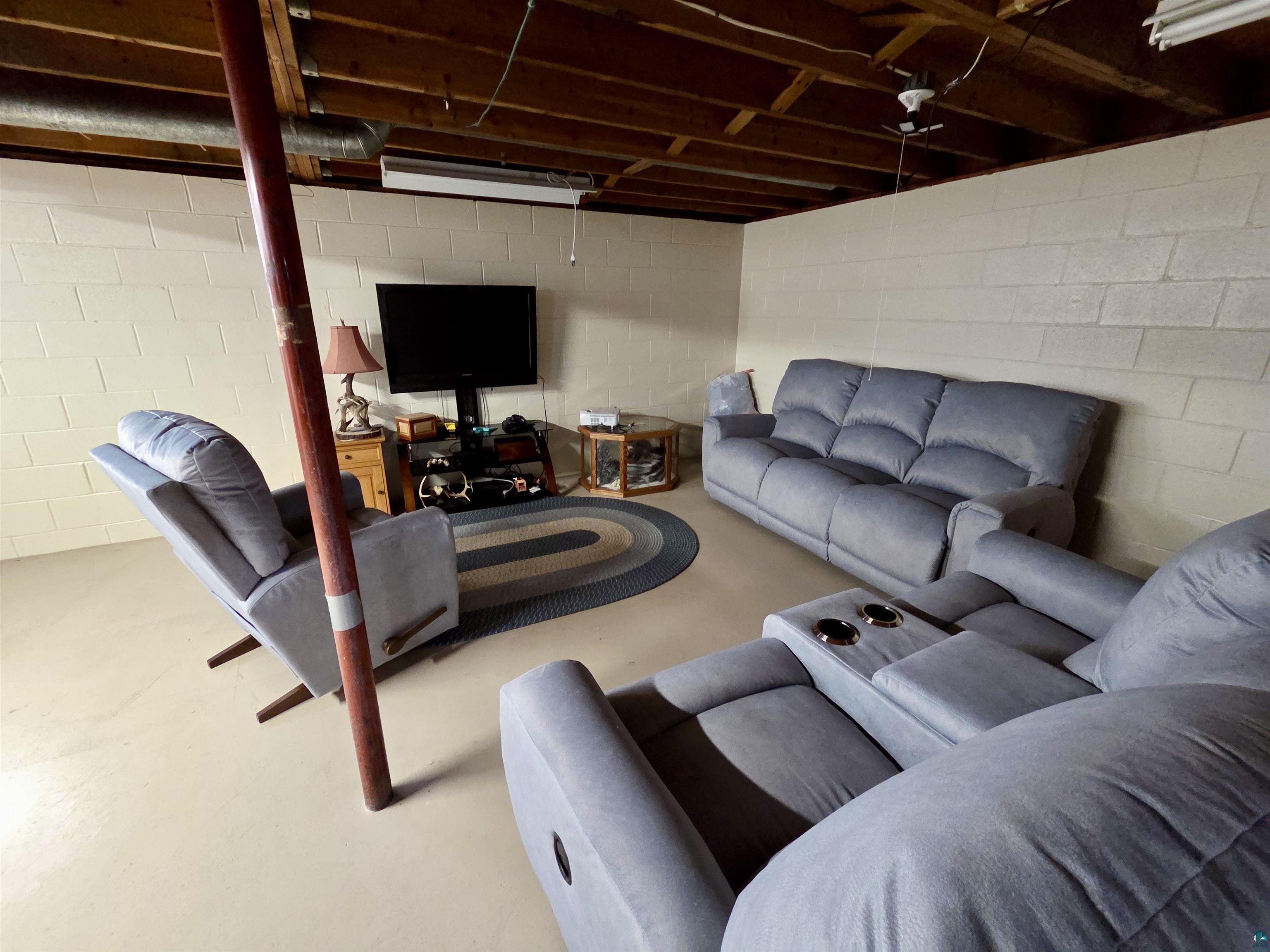 410 N Summit St Gilbert MN 55741 6125112 image22