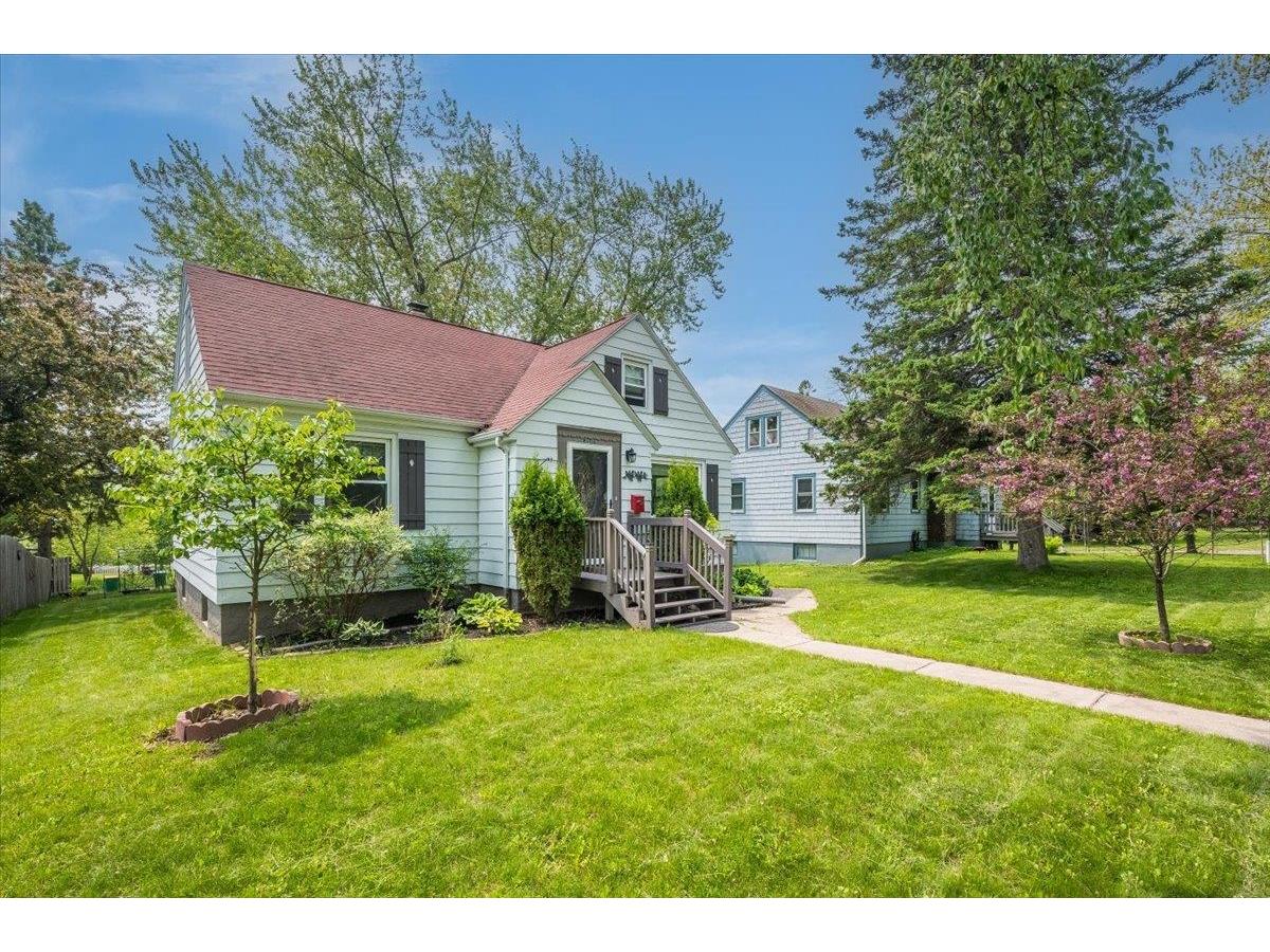 4106 Gladstone St Duluth MN 55804 6120062 image1