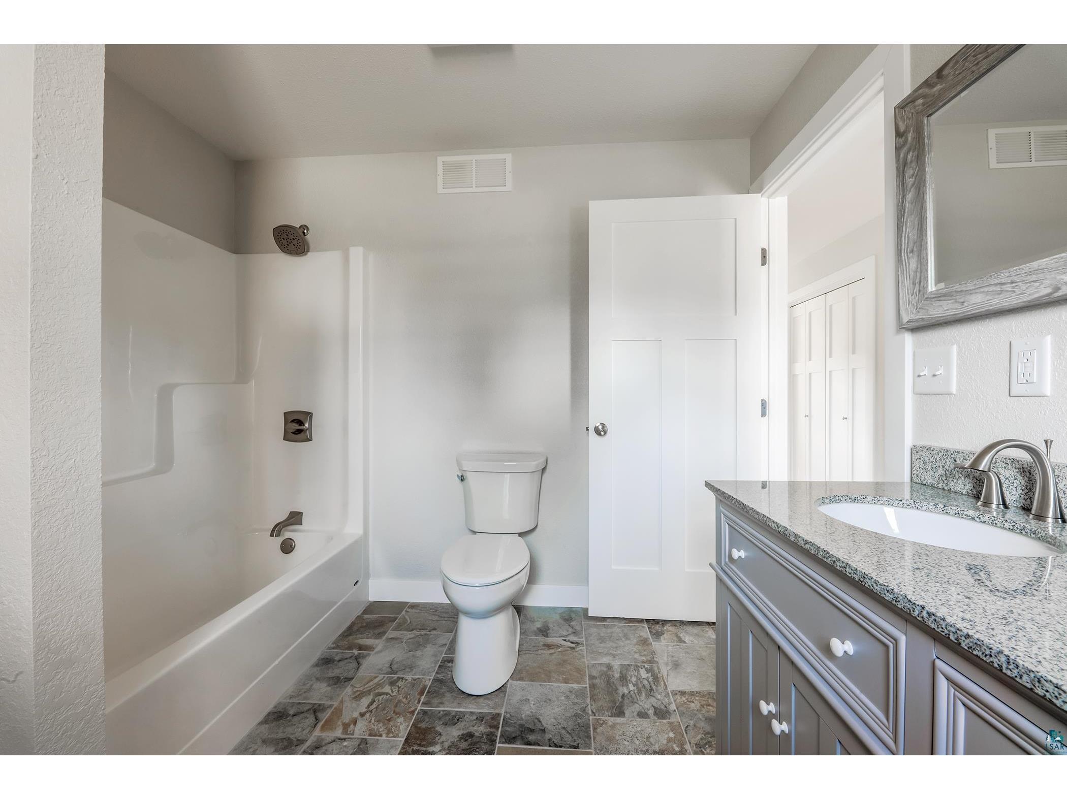 411 4th Ave Two Harbors MN 55616 6122489 image17