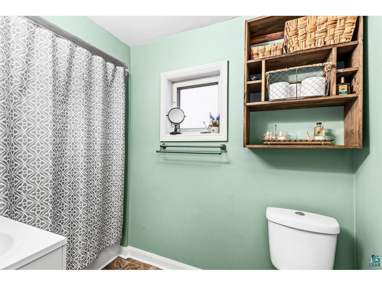 411 N 52nd Ave W Duluth MN 55807 6124688 image11