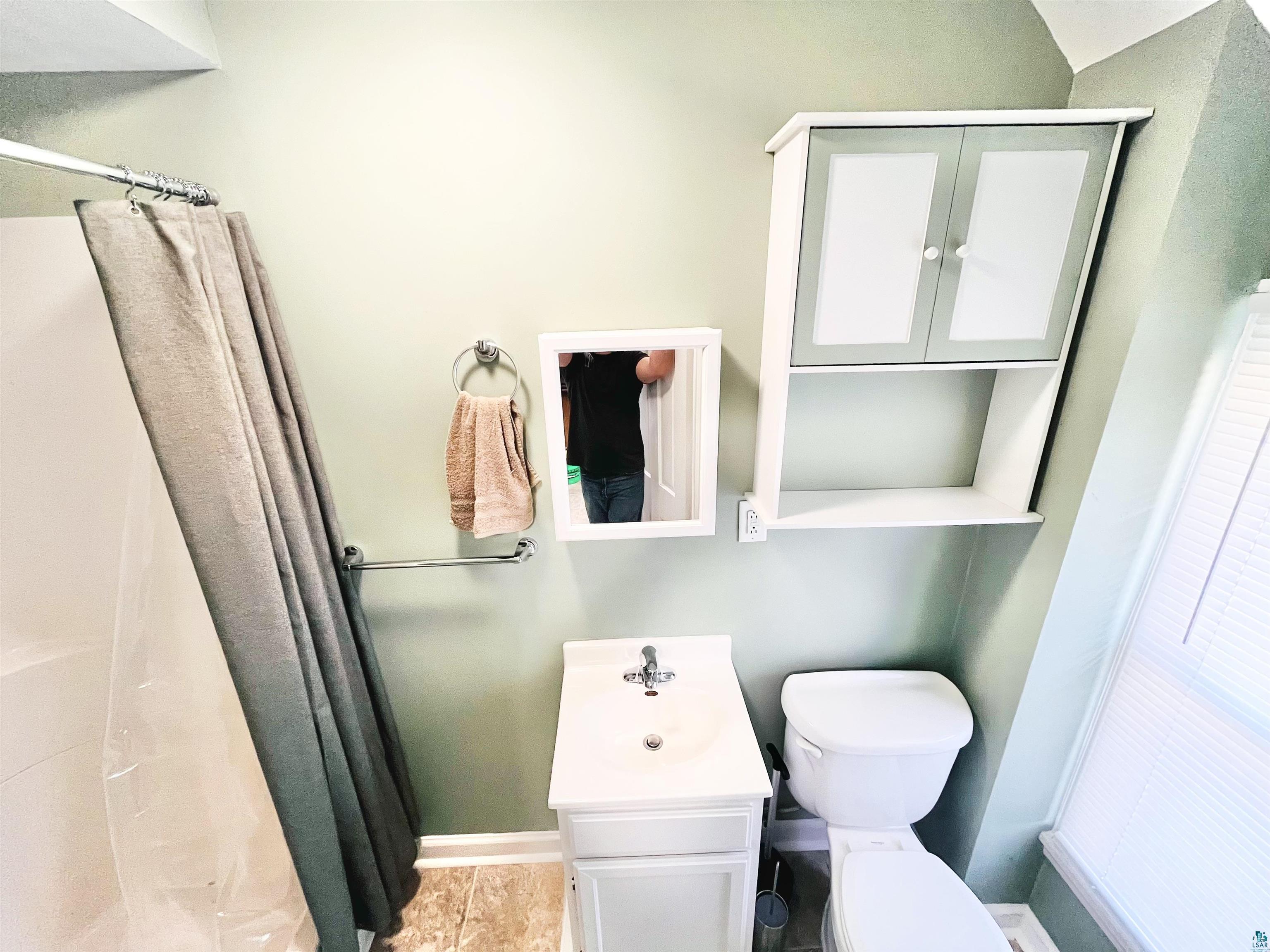 411 N 52nd Ave W Duluth MN 55807 6124688 image33