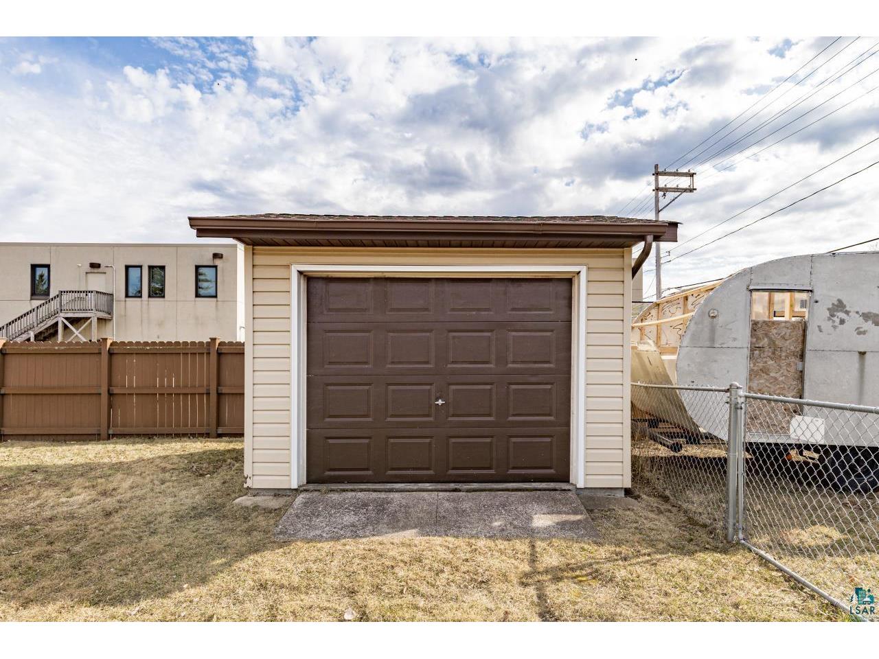 411 N 52nd Ave W Duluth MN 55807 6124688 image47