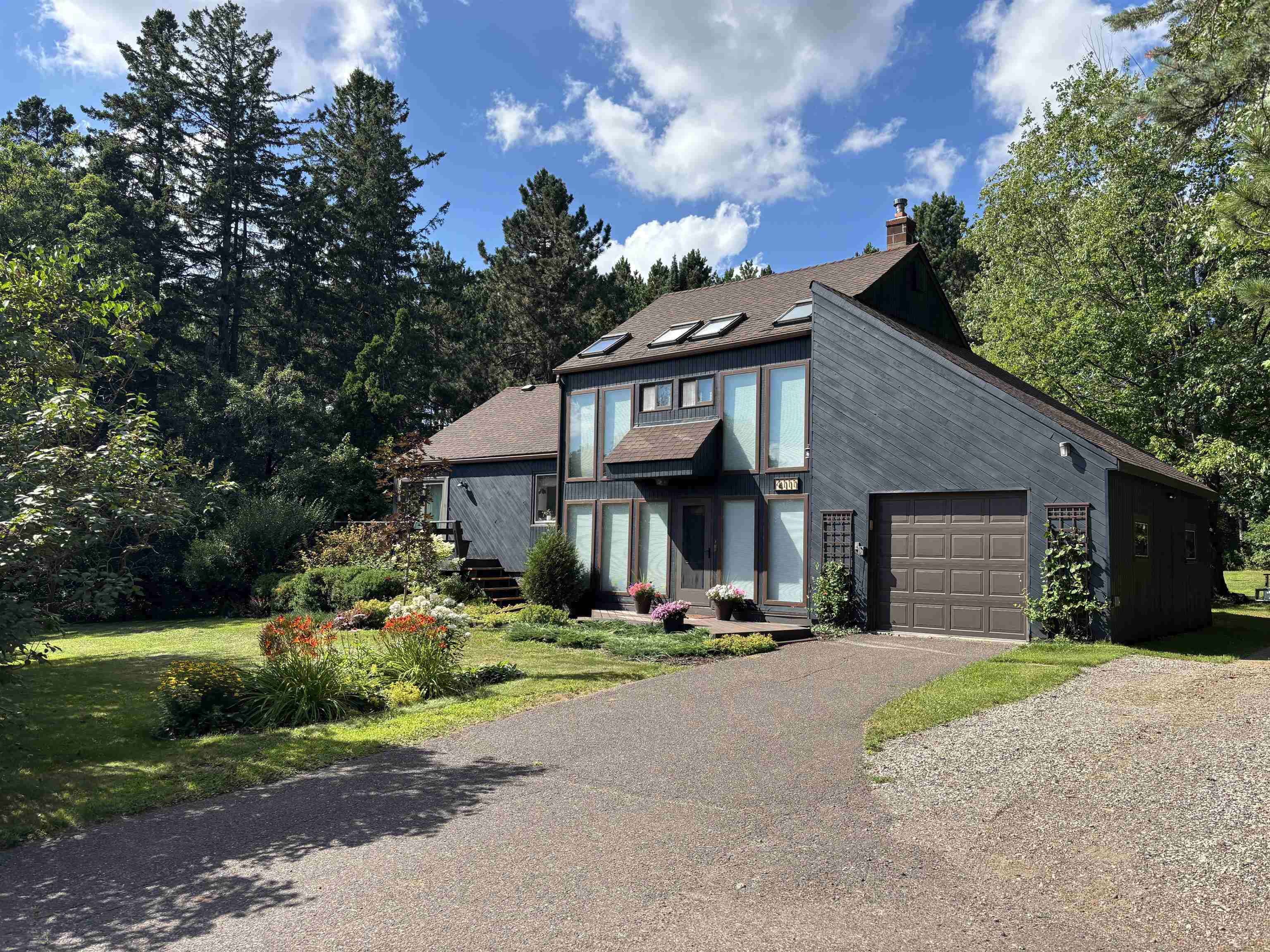 4111 W Arrowhead Rd Duluth MN 55811 6122107 image1