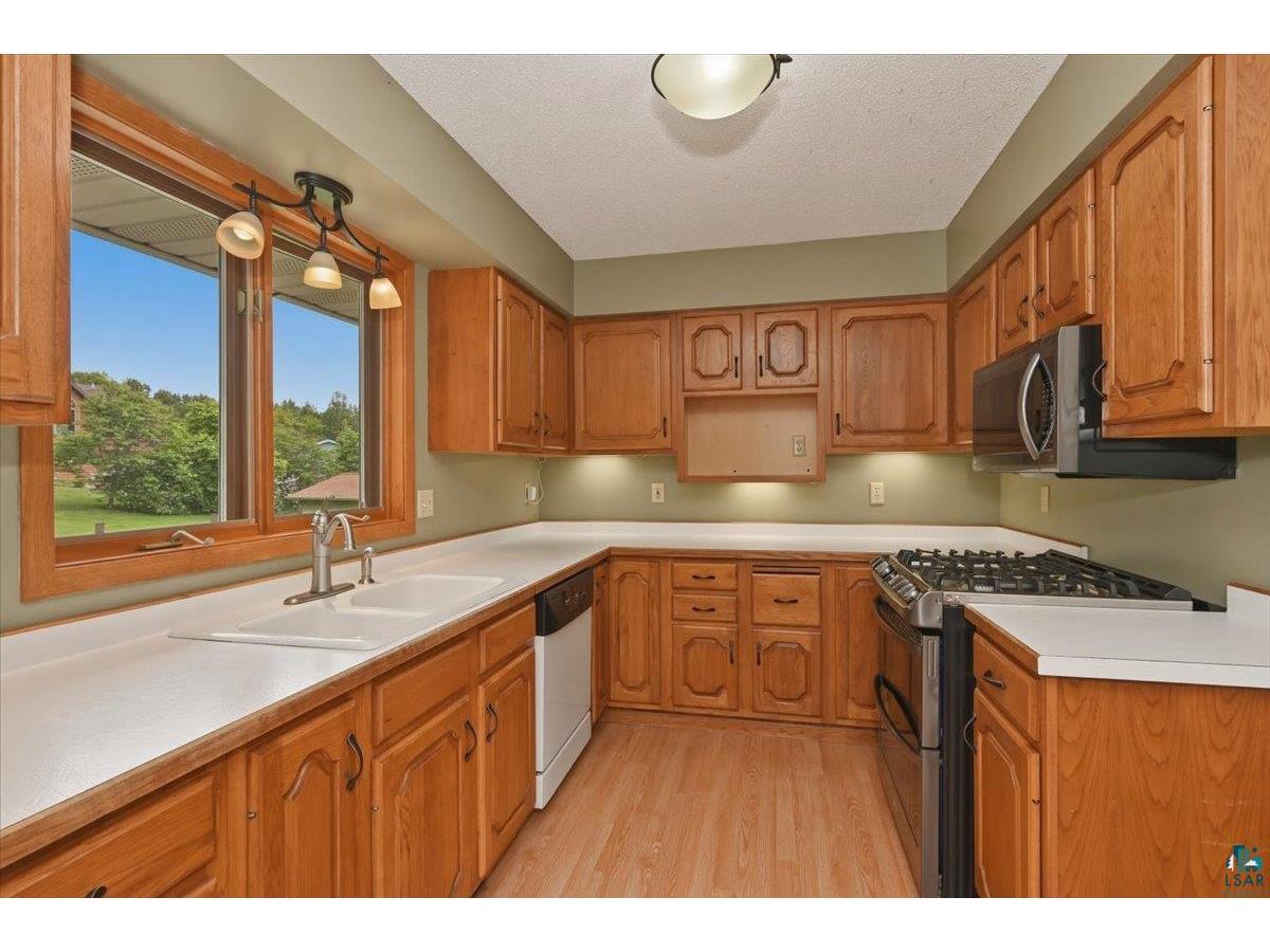 4113 Tioga St Duluth MN 55804 6126335 image11