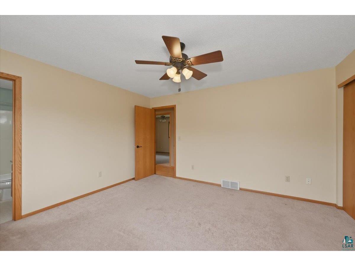 4113 Tioga St Duluth MN 55804 6126335 image14