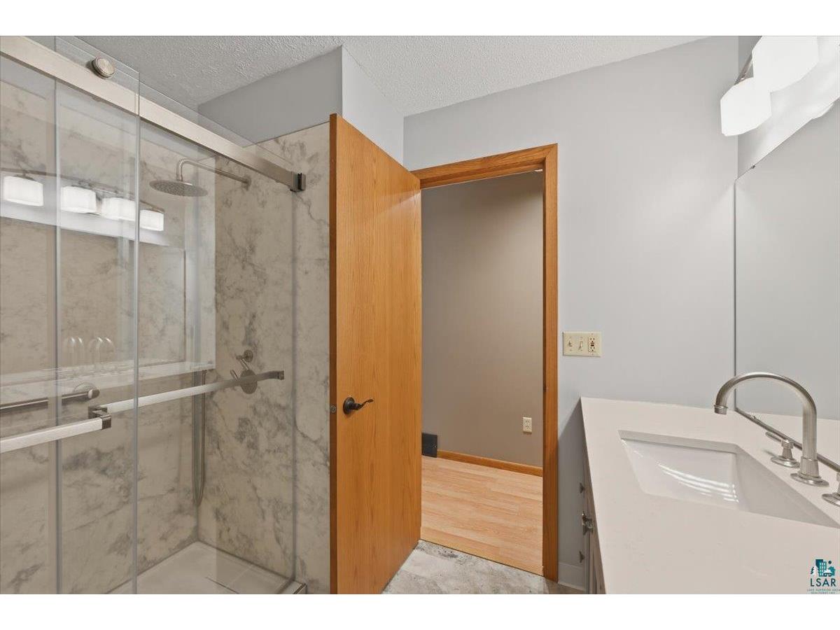 4113 Tioga St Duluth MN 55804 6126335 image19