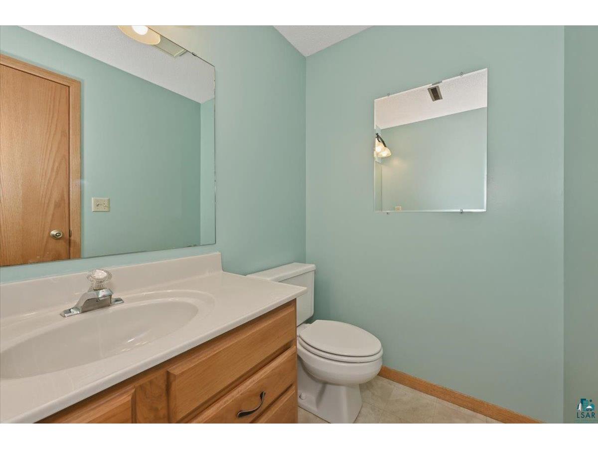 4113 Tioga St Duluth MN 55804 6126335 image24