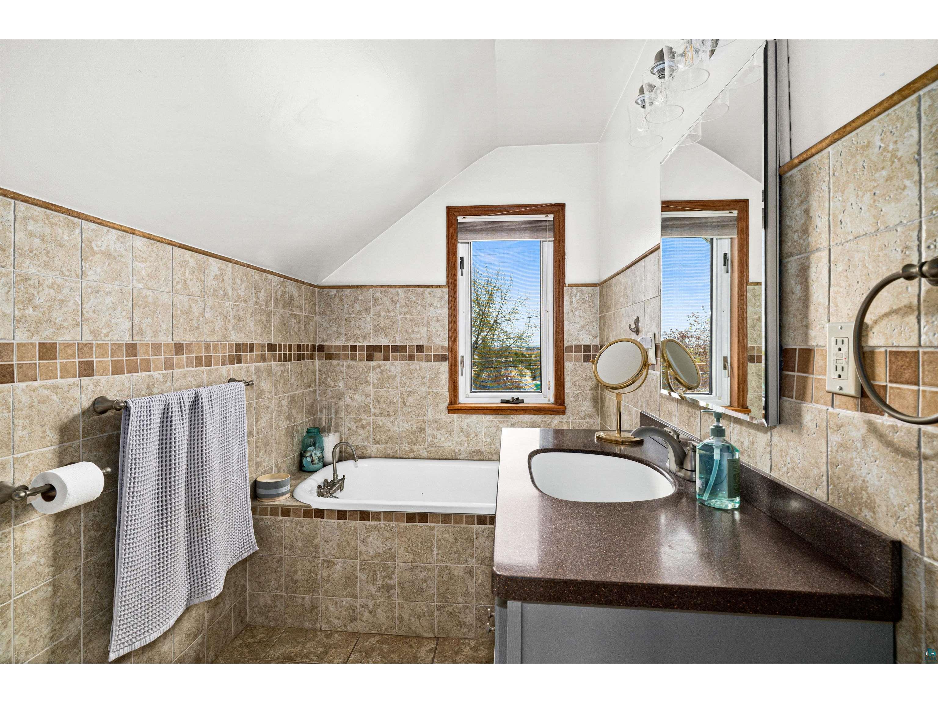 4118 W 7th St Duluth MN 55807 6125439 image25