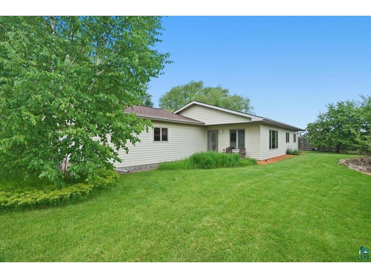 4119 E 1st St Superior WI 54880 6126194 image1