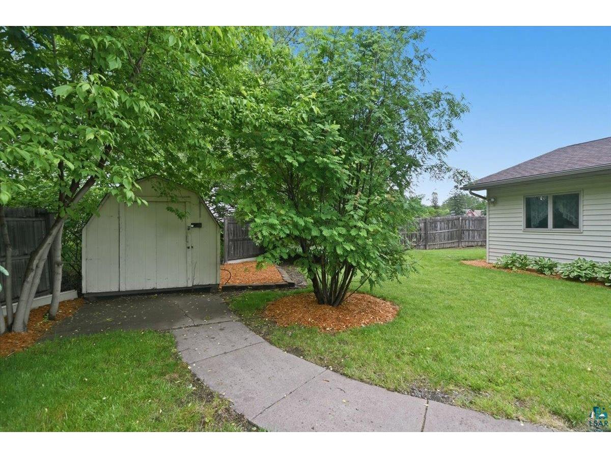 4119 E 1st St Superior WI 54880 6126194 image17