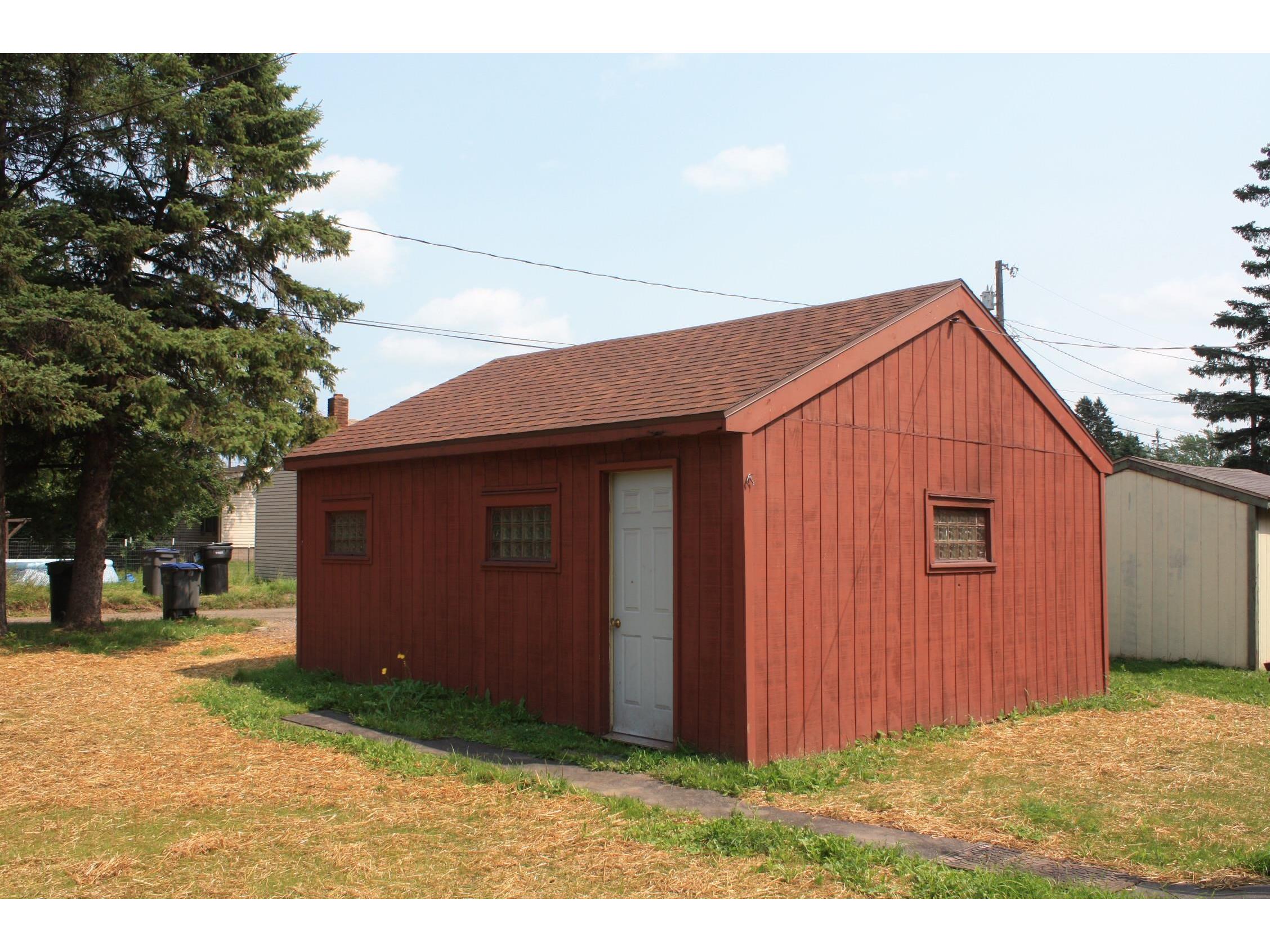 4125 E 4th St Superior WI 54880 6121261 image5