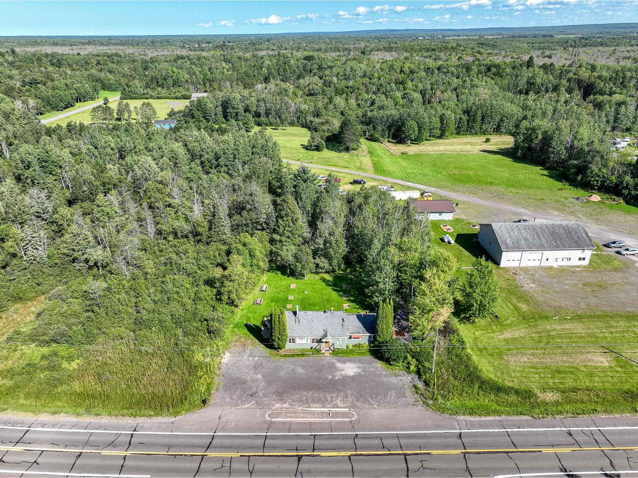 4144 S State Highway 35 Superior WI 54880 6117953 image14